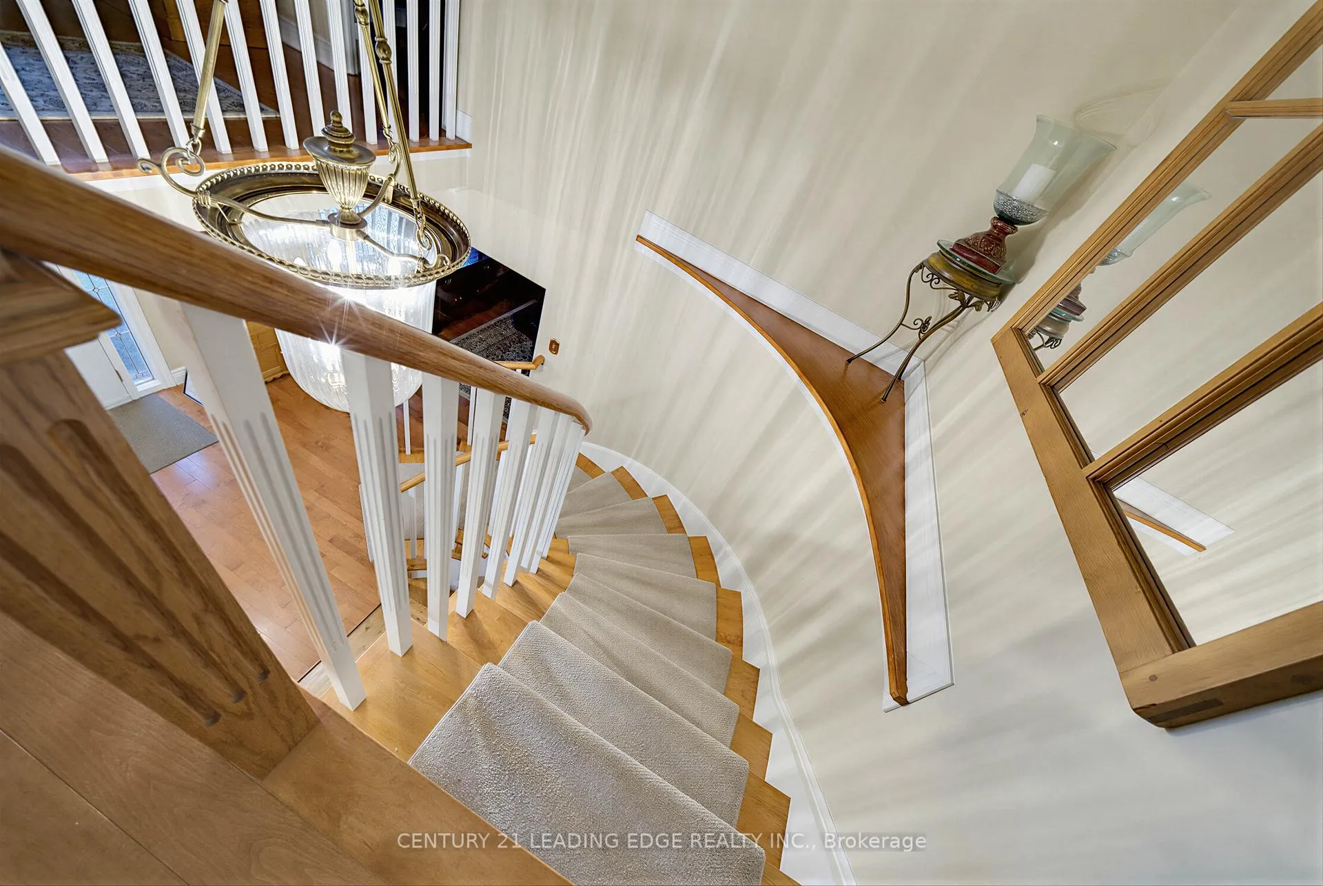 Photo 39 of 11 Hedgewood Drive, Markham, Unionville — HOMEH