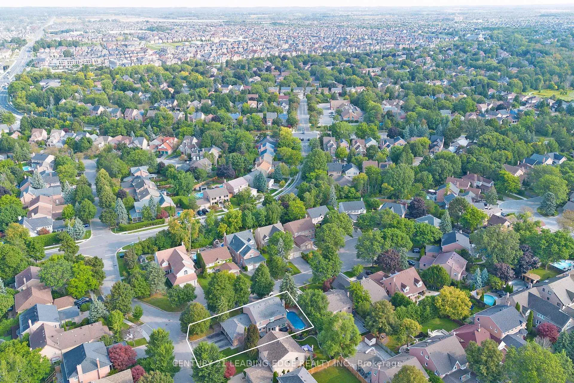 Photo 50 of 11 Hedgewood Drive, Markham, Unionville — HOMEH