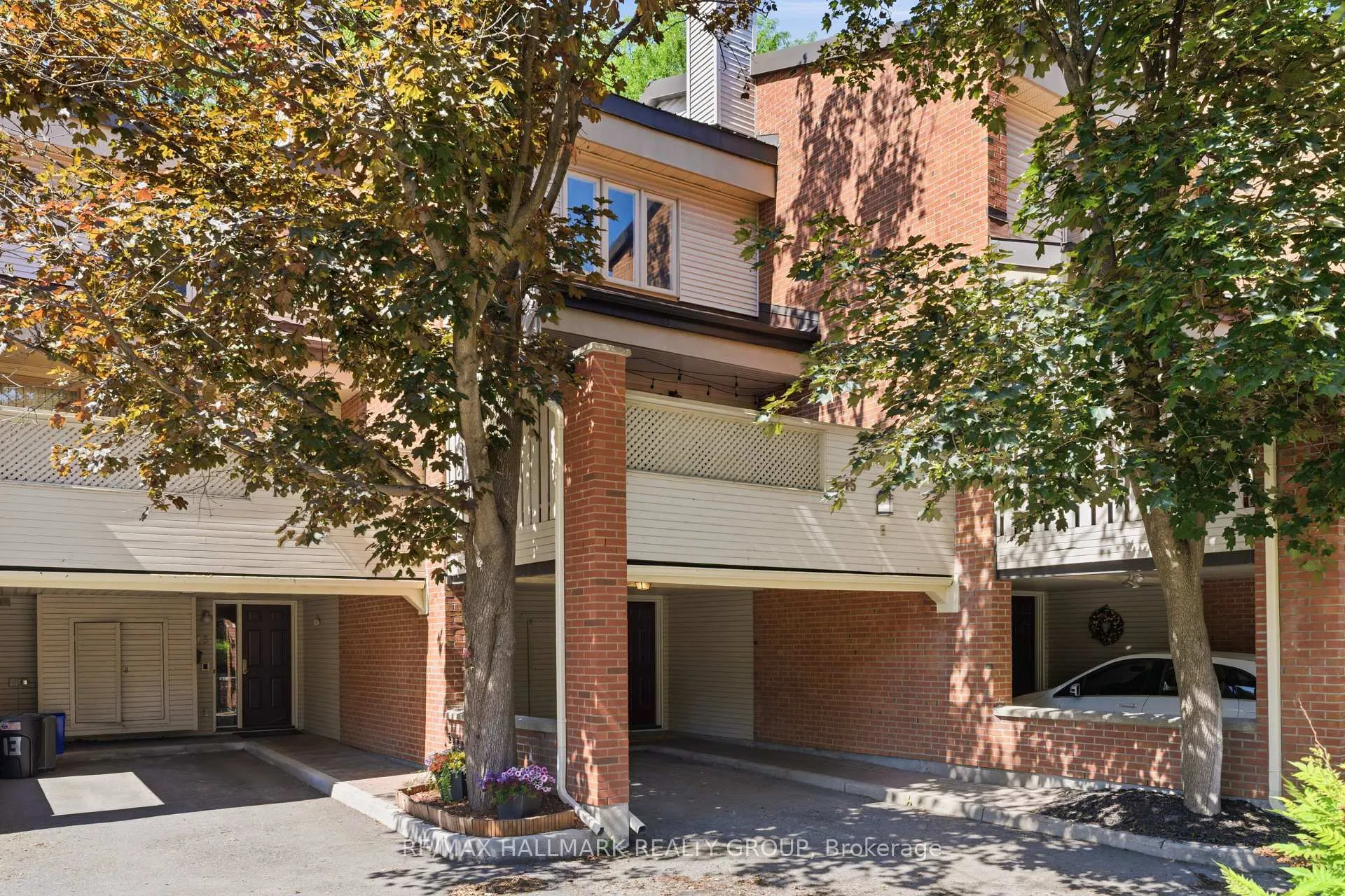 Photo 1 of Unit 15, 30 Montcalm Street, Ottawa, Ottawa East — HOMEH