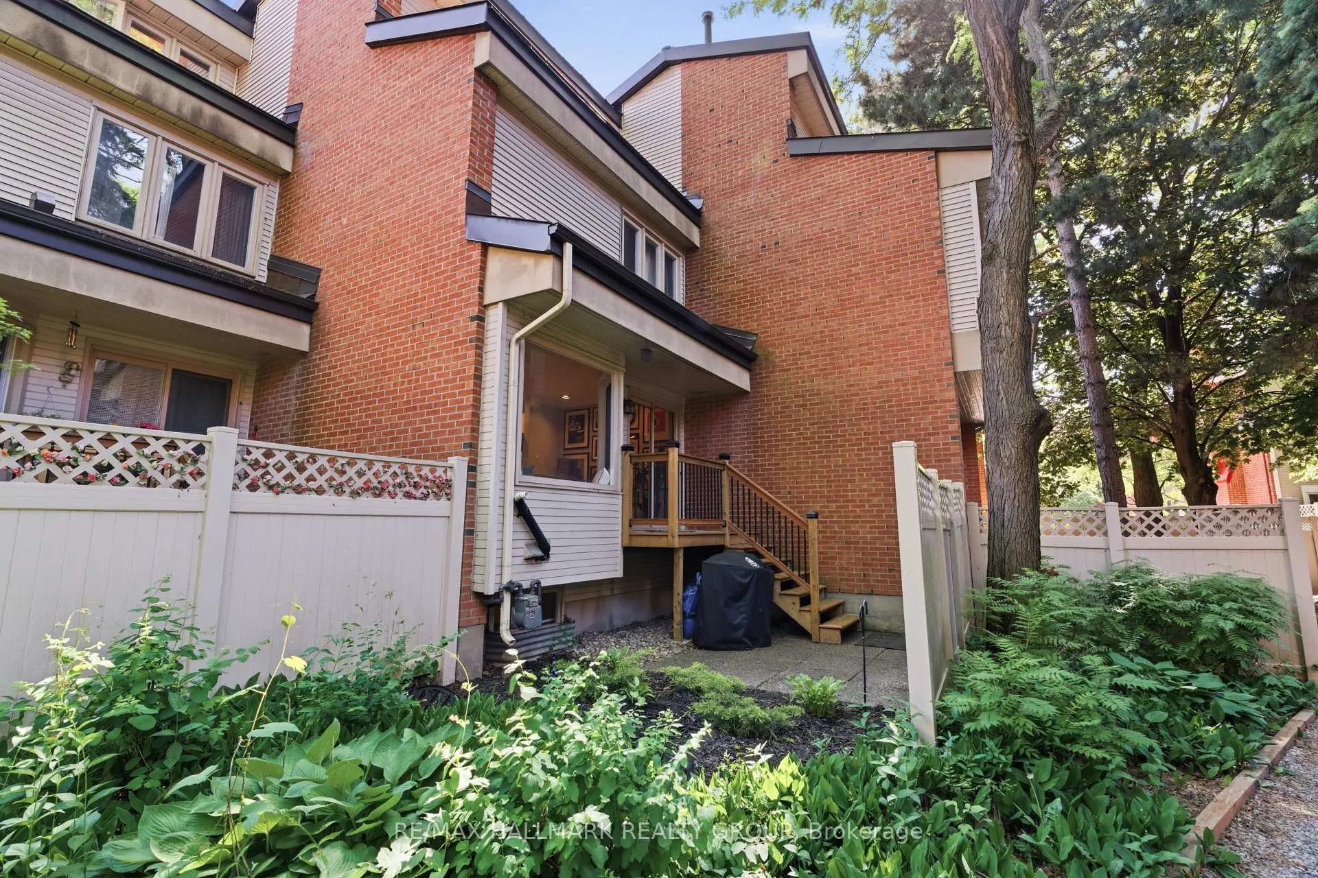Photo 44 of Unit 15, 30 Montcalm Street, Ottawa, Ottawa East — HOMEH
