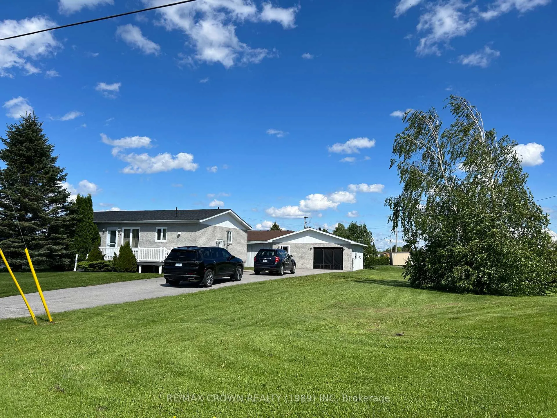 Photo of 17 Tremblay, Fauquier Avenue