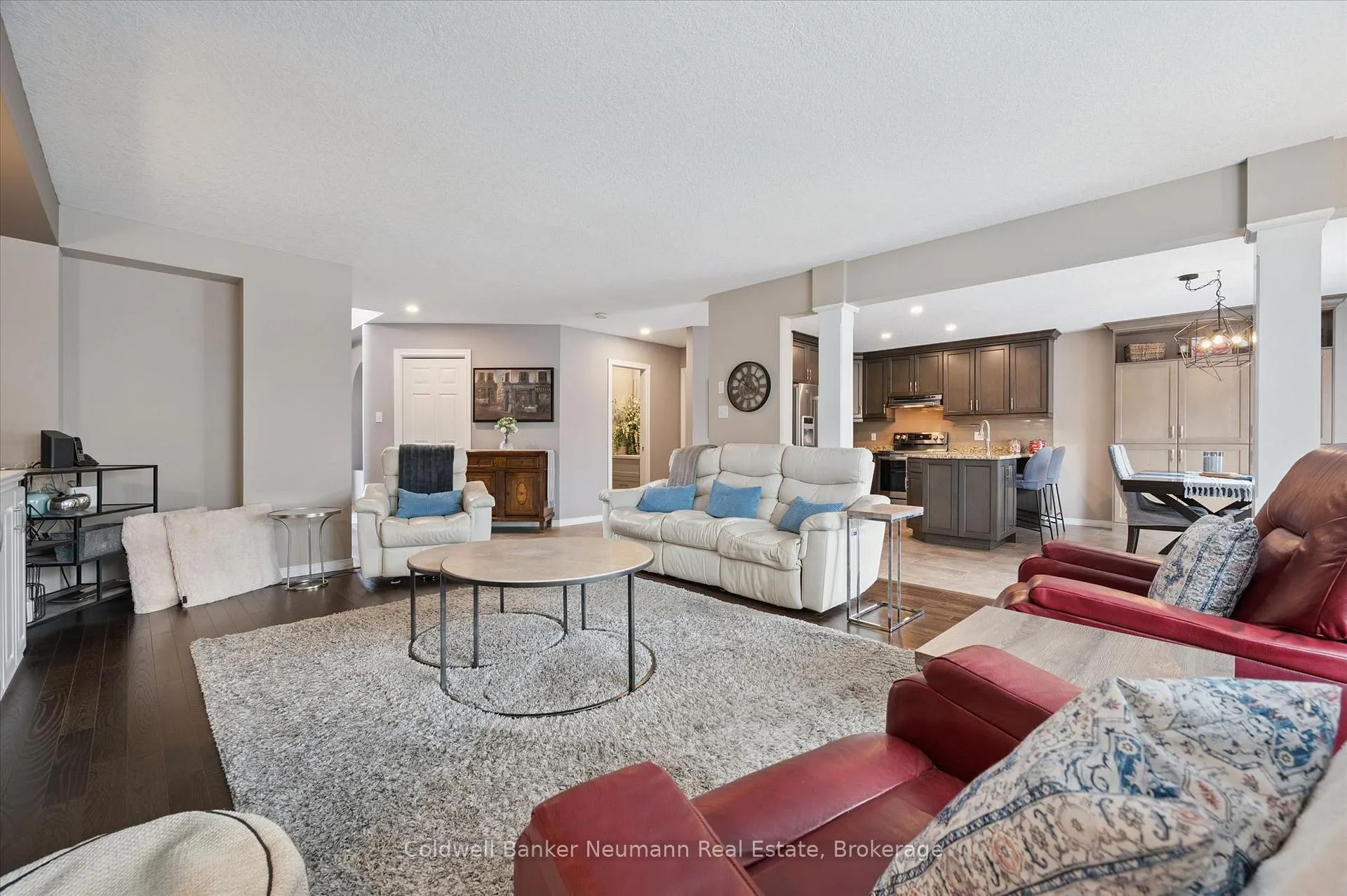 Photo 10 of 68 Grey Oak Drive, Guelph, Pineridge/Westminster Woods — HOMEH