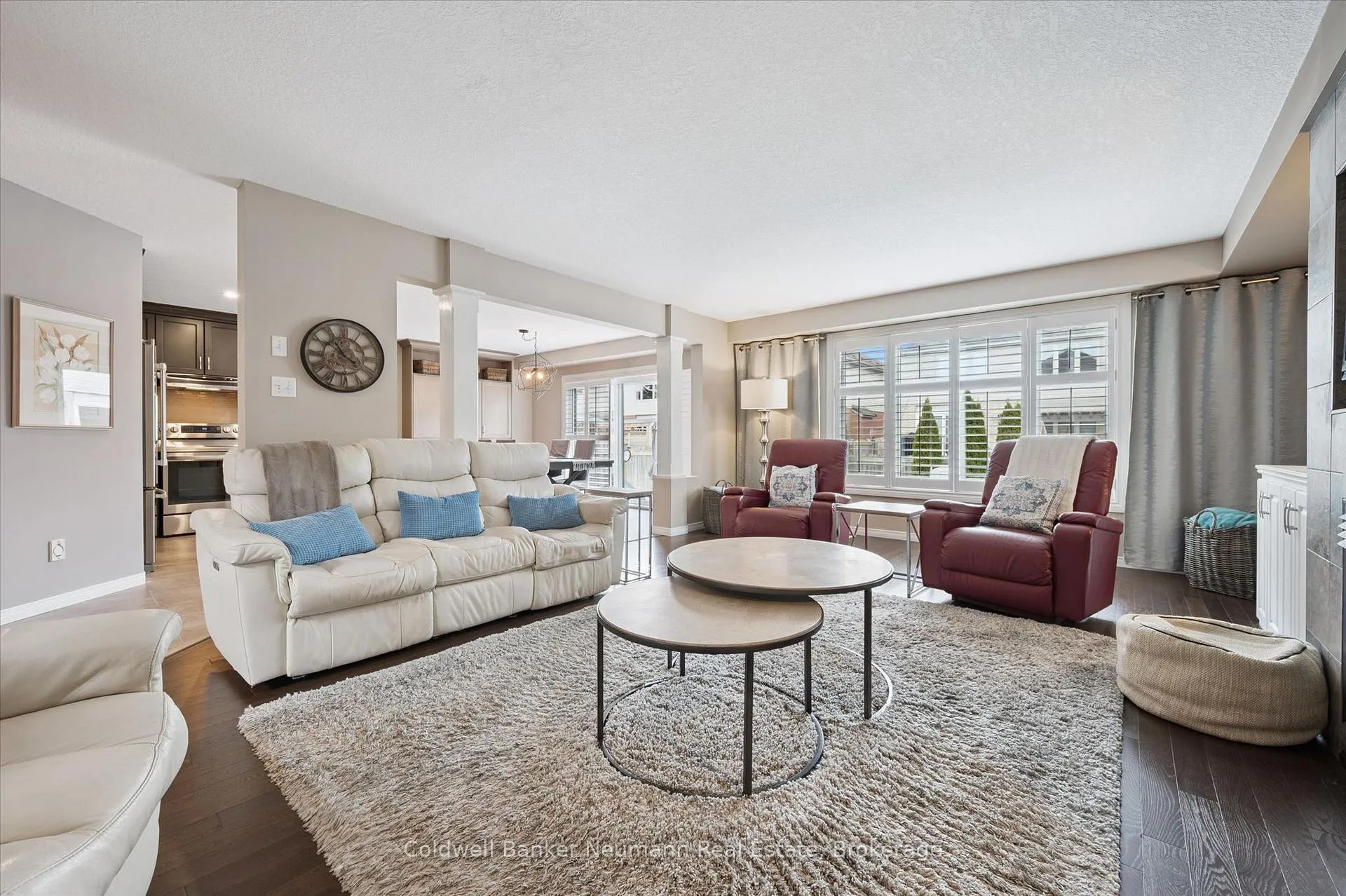 Photo 11 of 68 Grey Oak Drive, Guelph, Pineridge/Westminster Woods — HOMEH