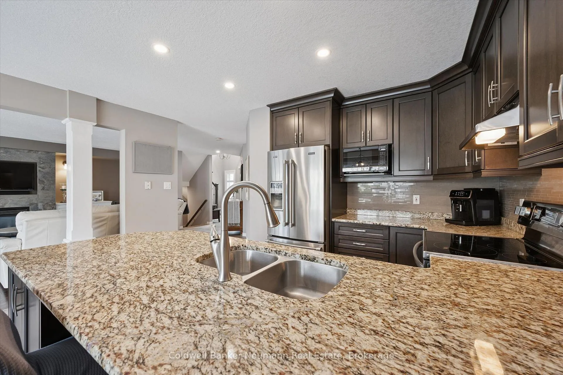 Photo 17 of 68 Grey Oak Drive, Guelph, Pineridge/Westminster Woods — HOMEH
