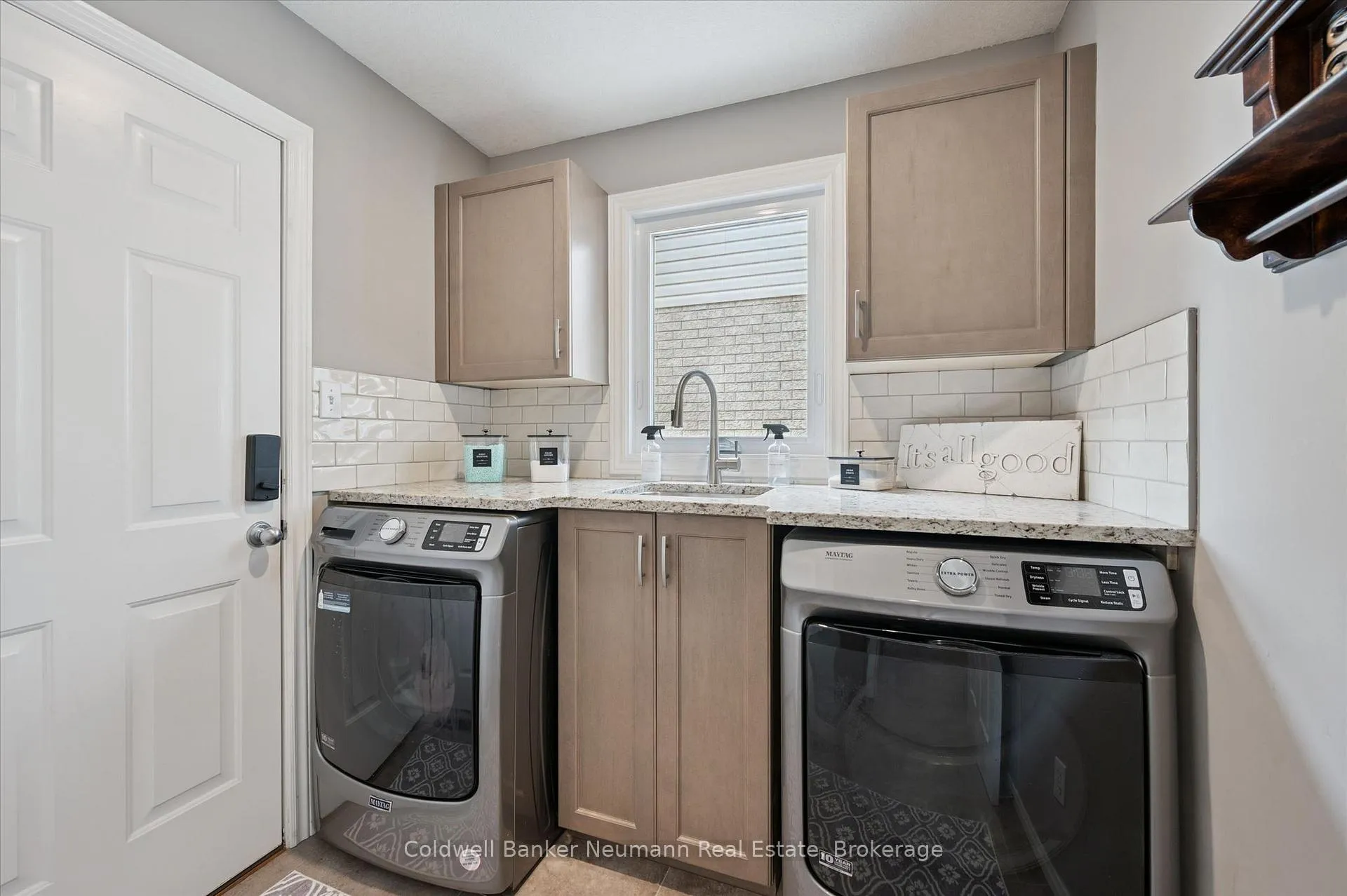 Photo 21 of 68 Grey Oak Drive, Guelph, Pineridge/Westminster Woods — HOMEH