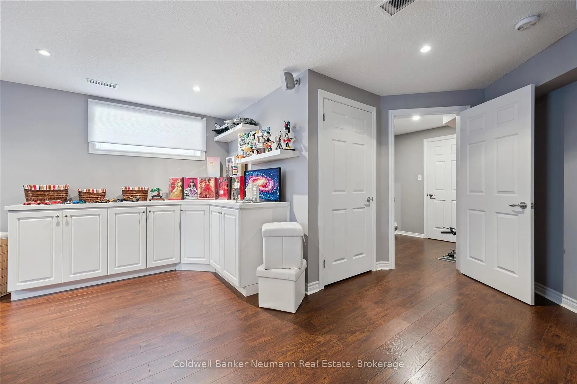 Photo 35 of 68 Grey Oak Drive, Guelph, Pineridge/Westminster Woods — HOMEH