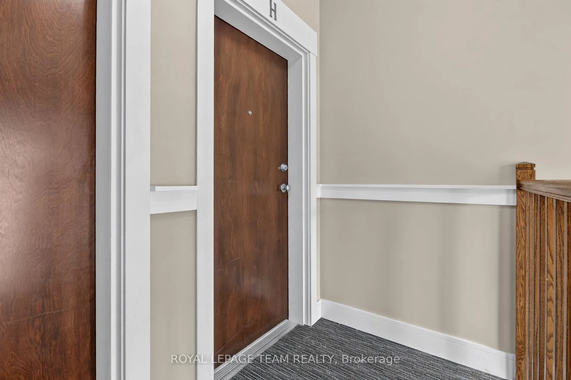 Photo 5 of Unit H, 1013 Beryl Private, Ottawa, Riverside South/Gloucester Glen — HOMEH