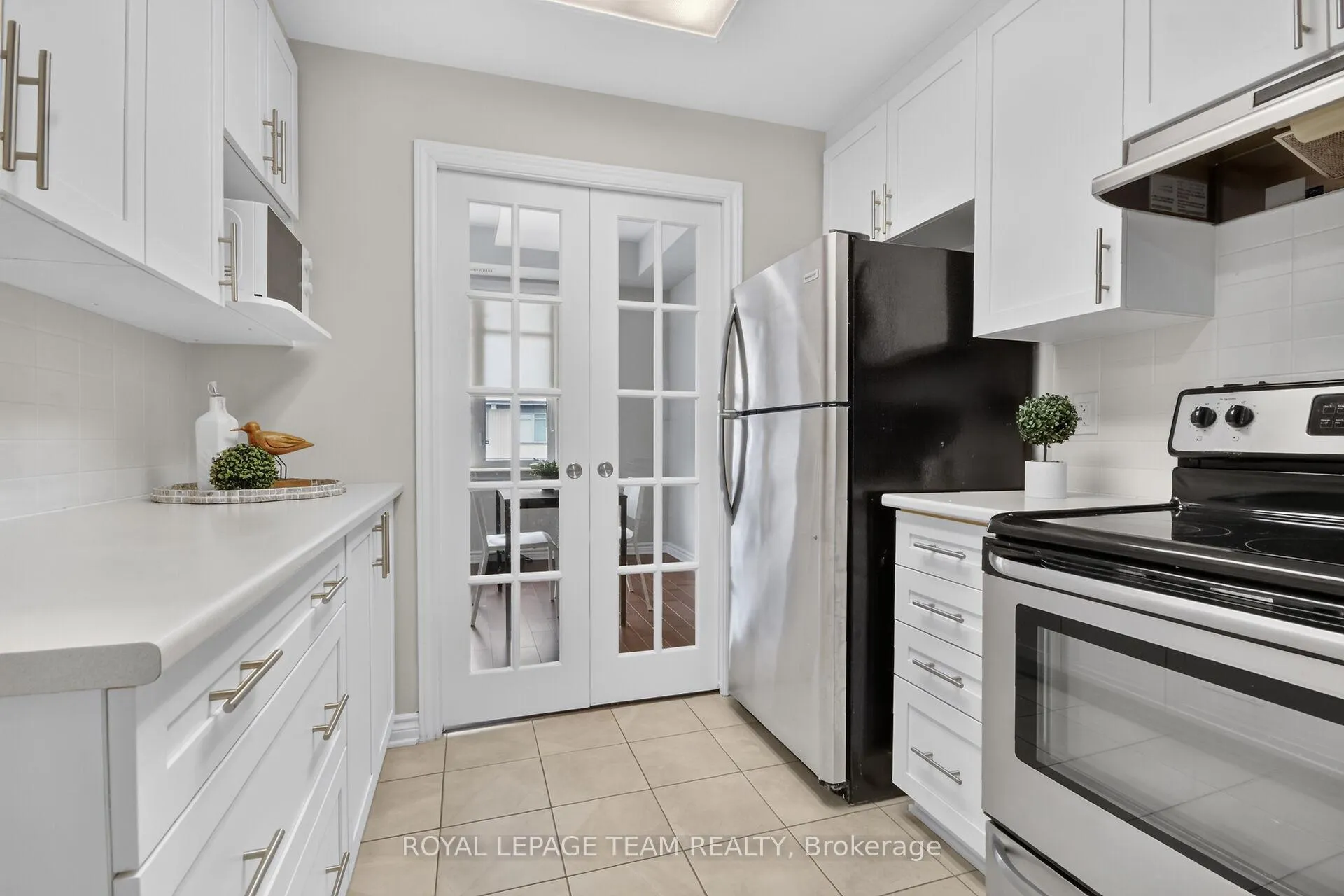 Photo 18 of Unit H, 1013 Beryl Private, Ottawa, Riverside South/Gloucester Glen — HOMEH