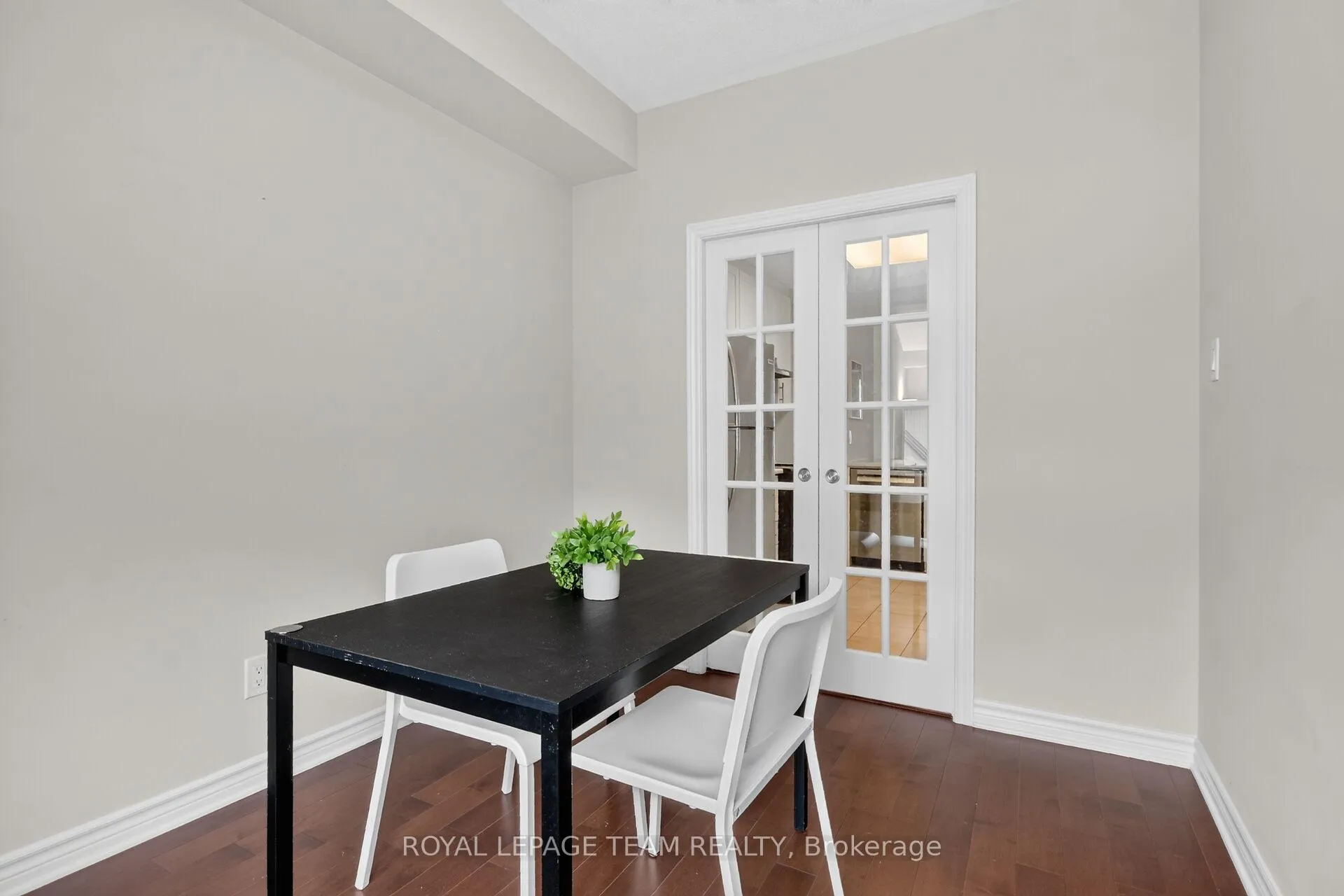 Photo 22 of Unit H, 1013 Beryl Private, Ottawa, Riverside South/Gloucester Glen — HOMEH