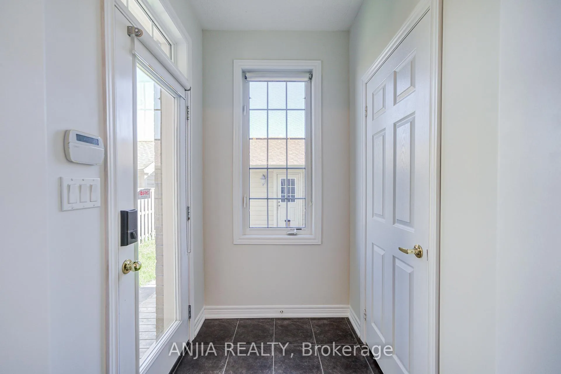 Photo 17 of 110 Betty Roman Boulevard, Markham, Cathedraltown — HOMEH