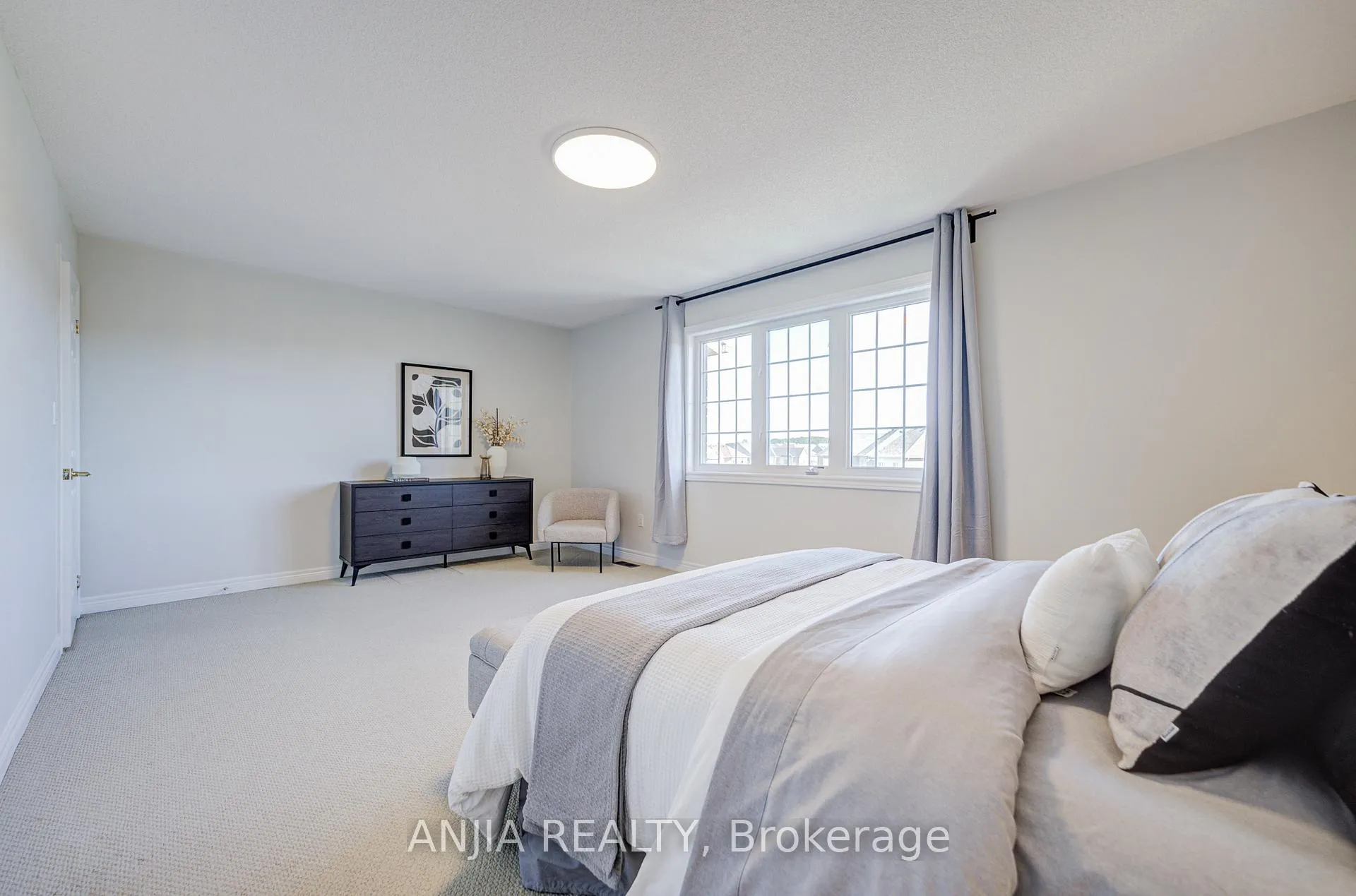 Photo 37 of 110 Betty Roman Boulevard, Markham, Cathedraltown — HOMEH