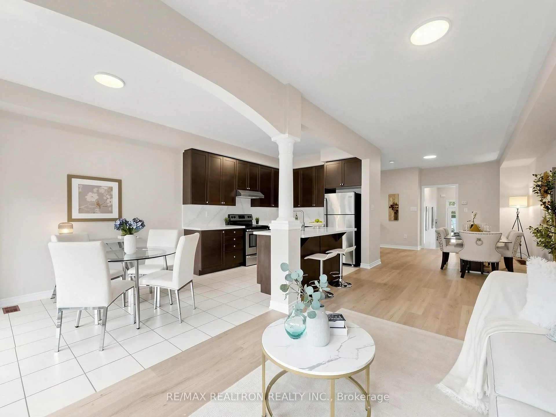 Photo 11 of 15 Black Locust Drive, Markham, Greensborough — HOMEH