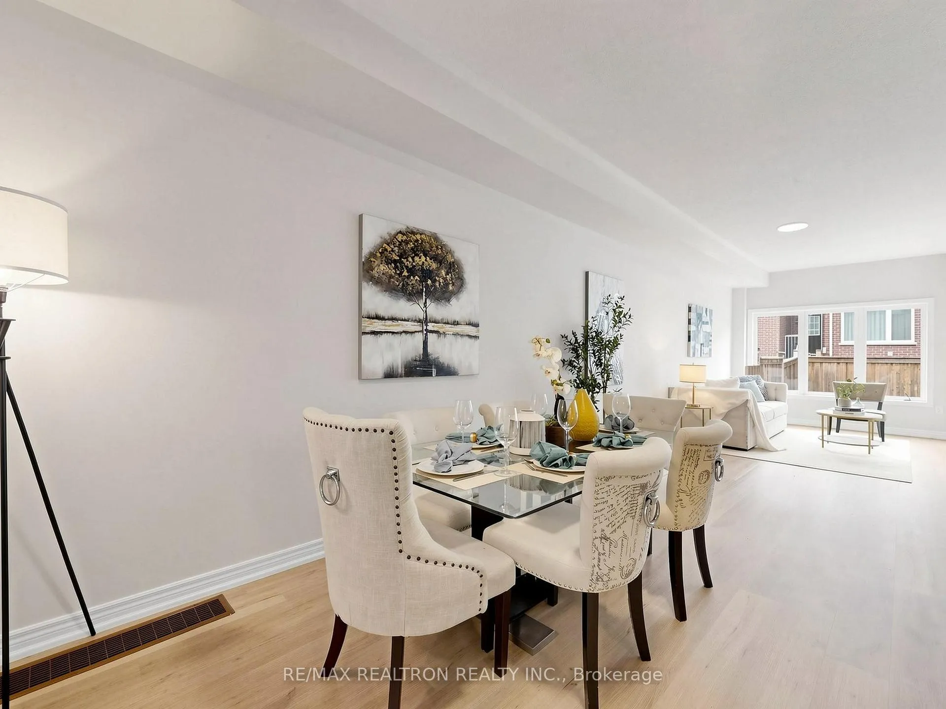 Photo 12 of 15 Black Locust Drive, Markham, Greensborough — HOMEH