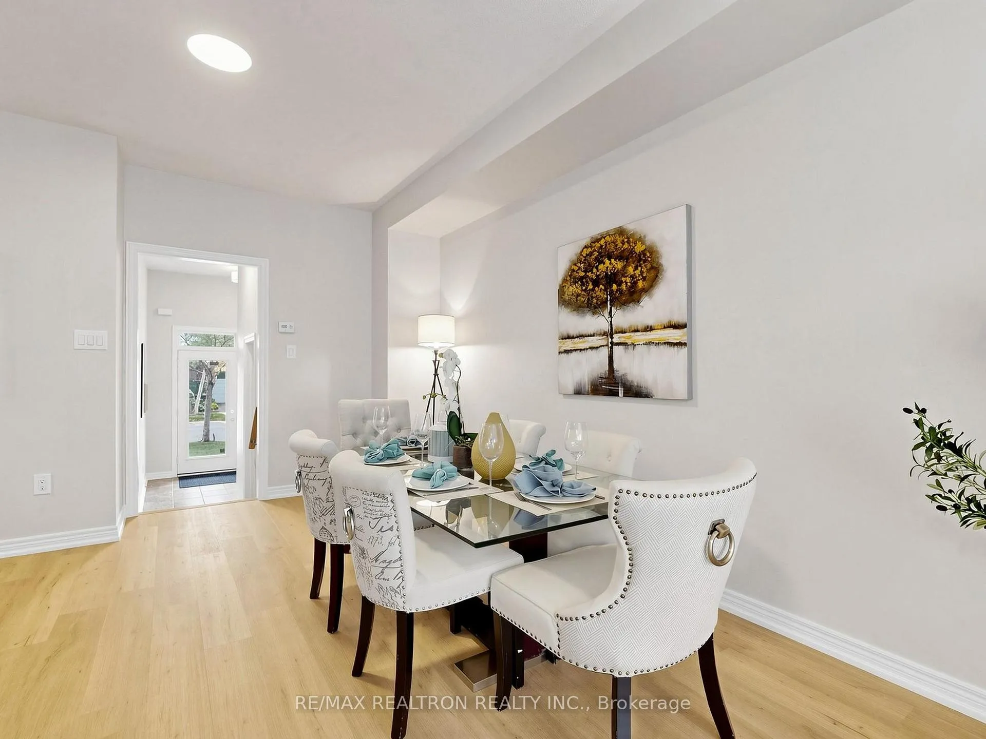 Photo 14 of 15 Black Locust Drive, Markham, Greensborough — HOMEH
