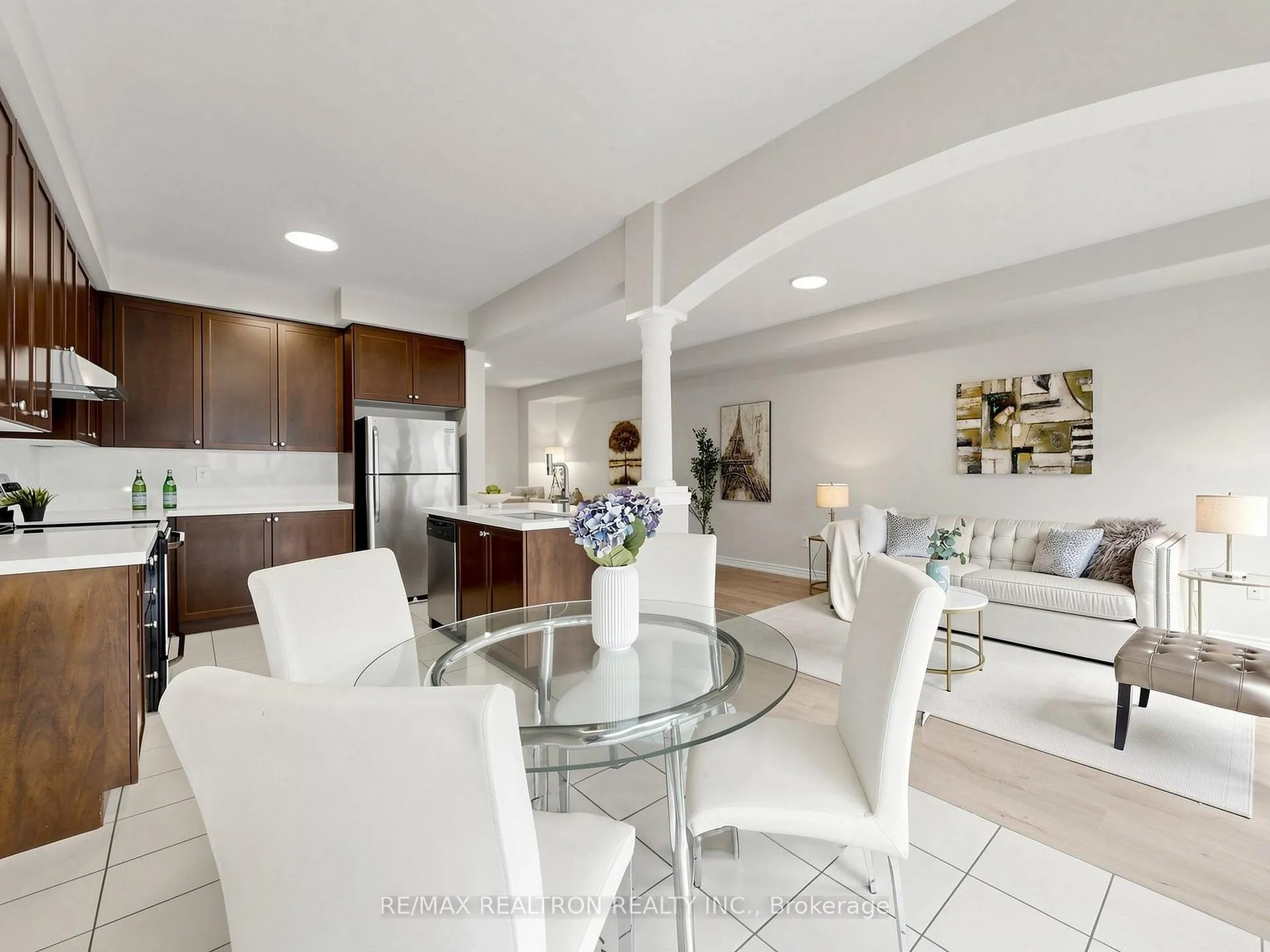 Photo 17 of 15 Black Locust Drive, Markham, Greensborough — HOMEH
