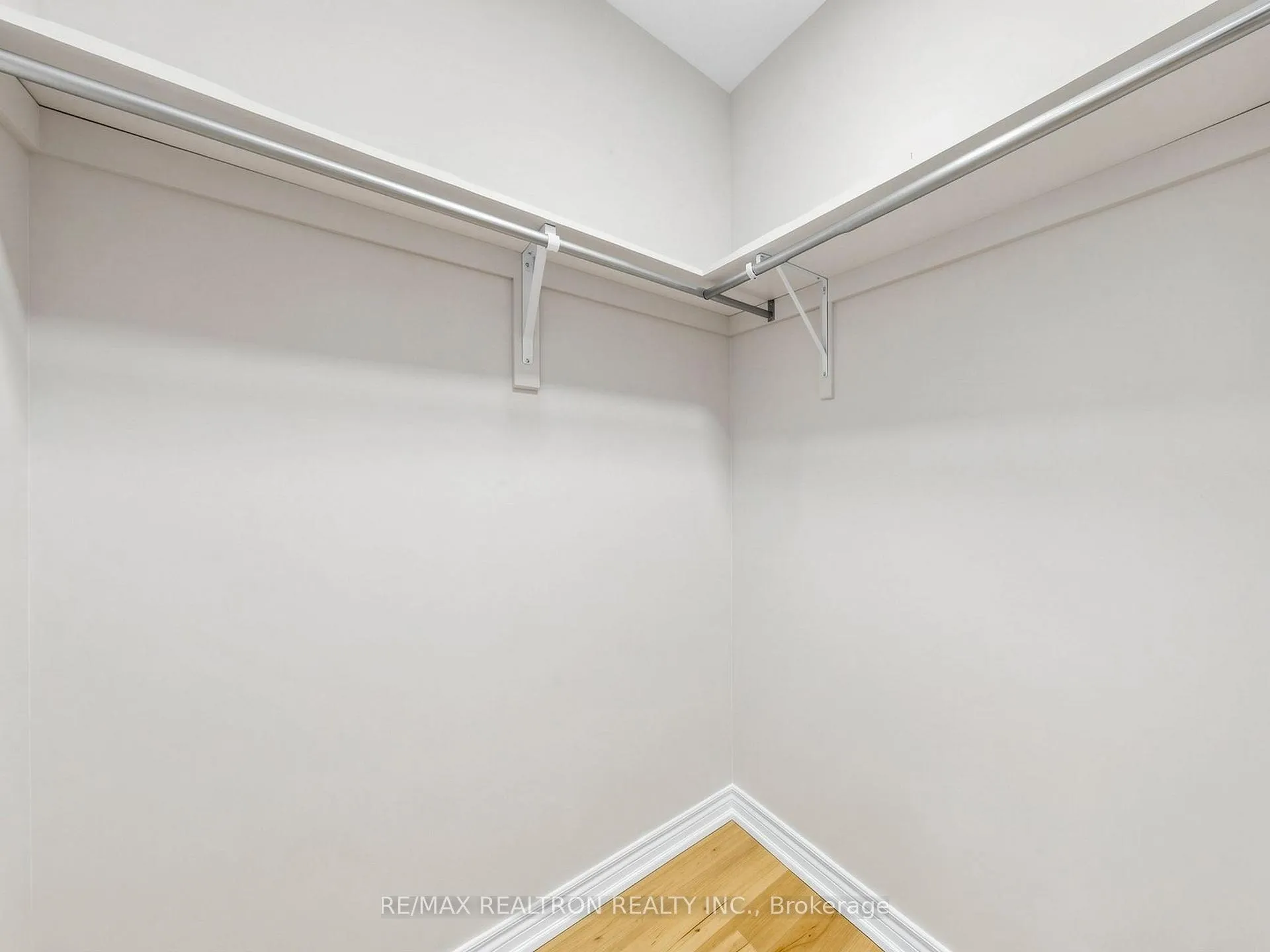 Photo 31 of 15 Black Locust Drive, Markham, Greensborough — HOMEH