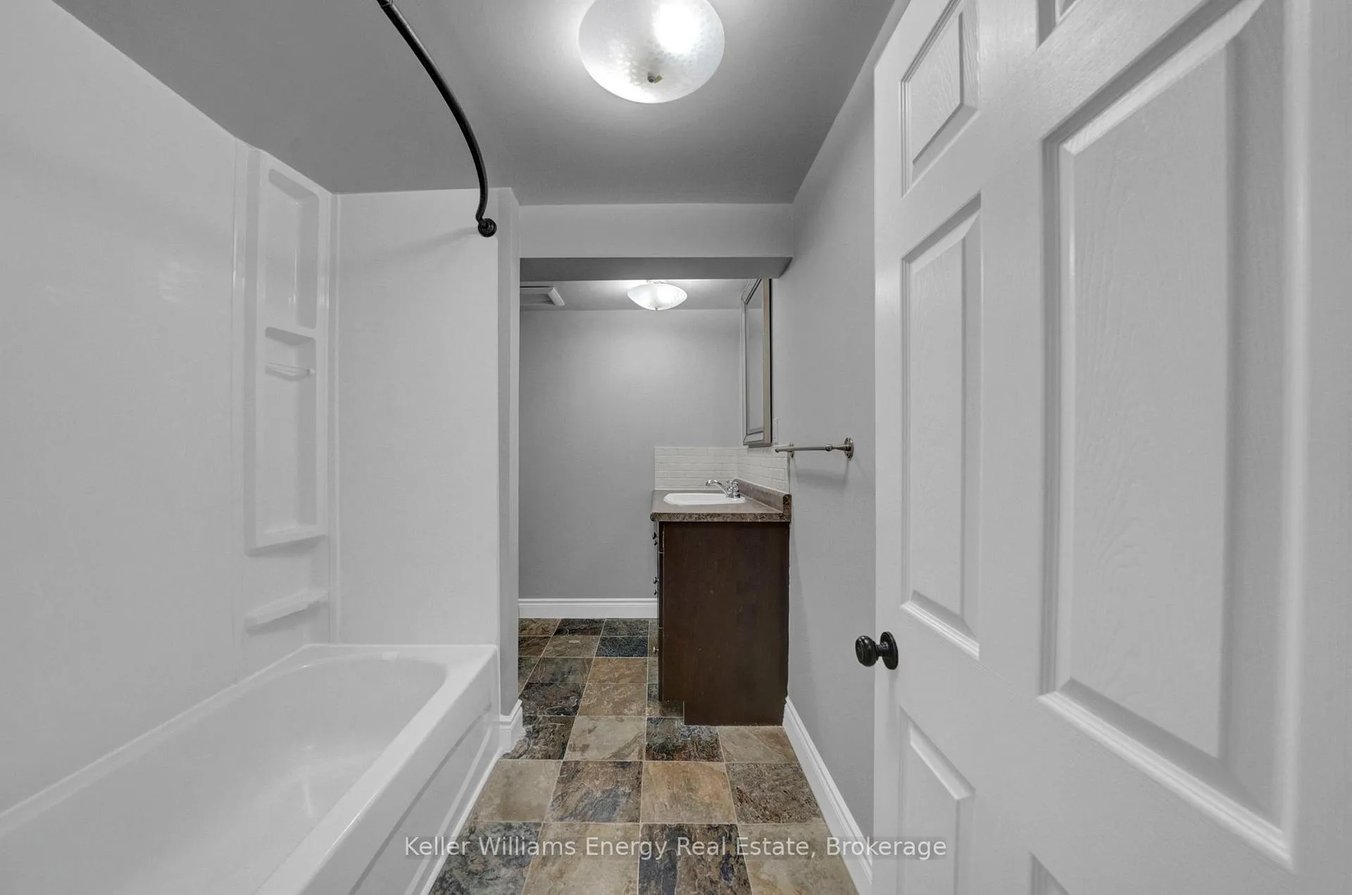 Photo 31 of Unit Lower, 1137 Norman Crescent, Oshawa, Donevan — HOMEH