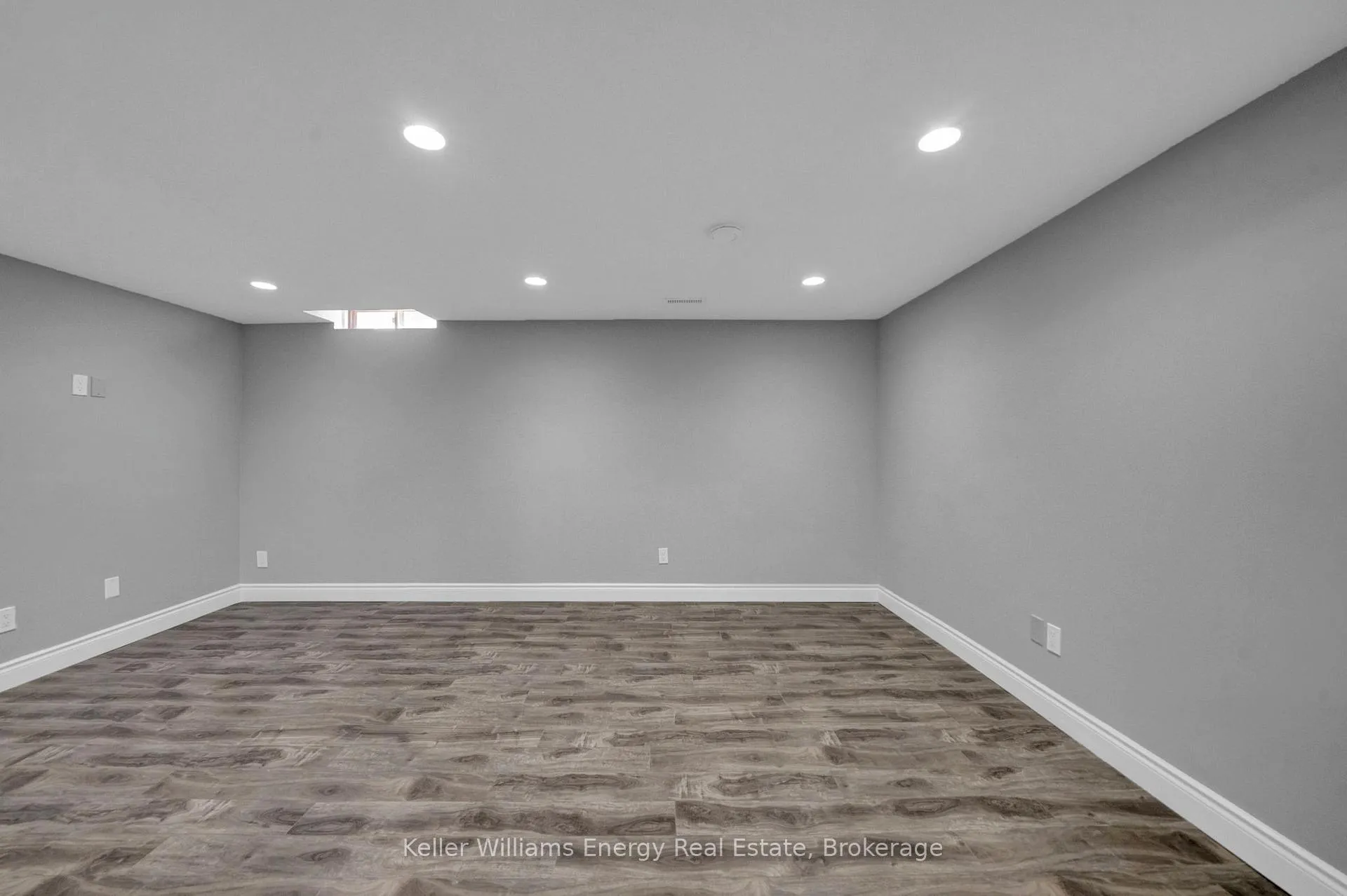 Photo 40 of Unit Lower, 1137 Norman Crescent, Oshawa, Donevan — HOMEH