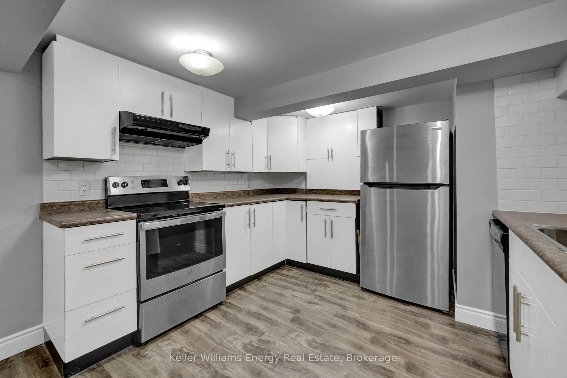 Photo 43 of Unit Lower, 1137 Norman Crescent, Oshawa, Donevan — HOMEH