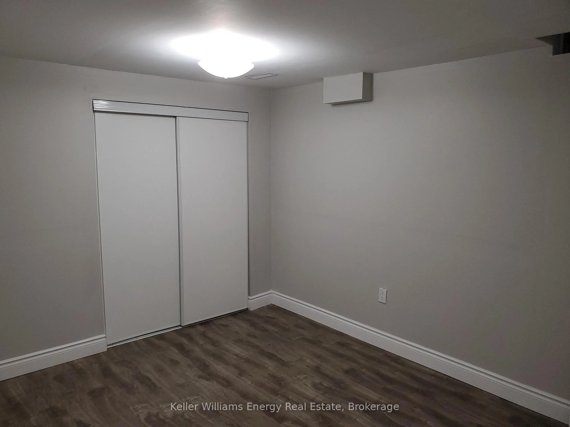 Photo 3 of Unit Lower, 1137 Norman Crescent, Oshawa, Donevan — HOMEH