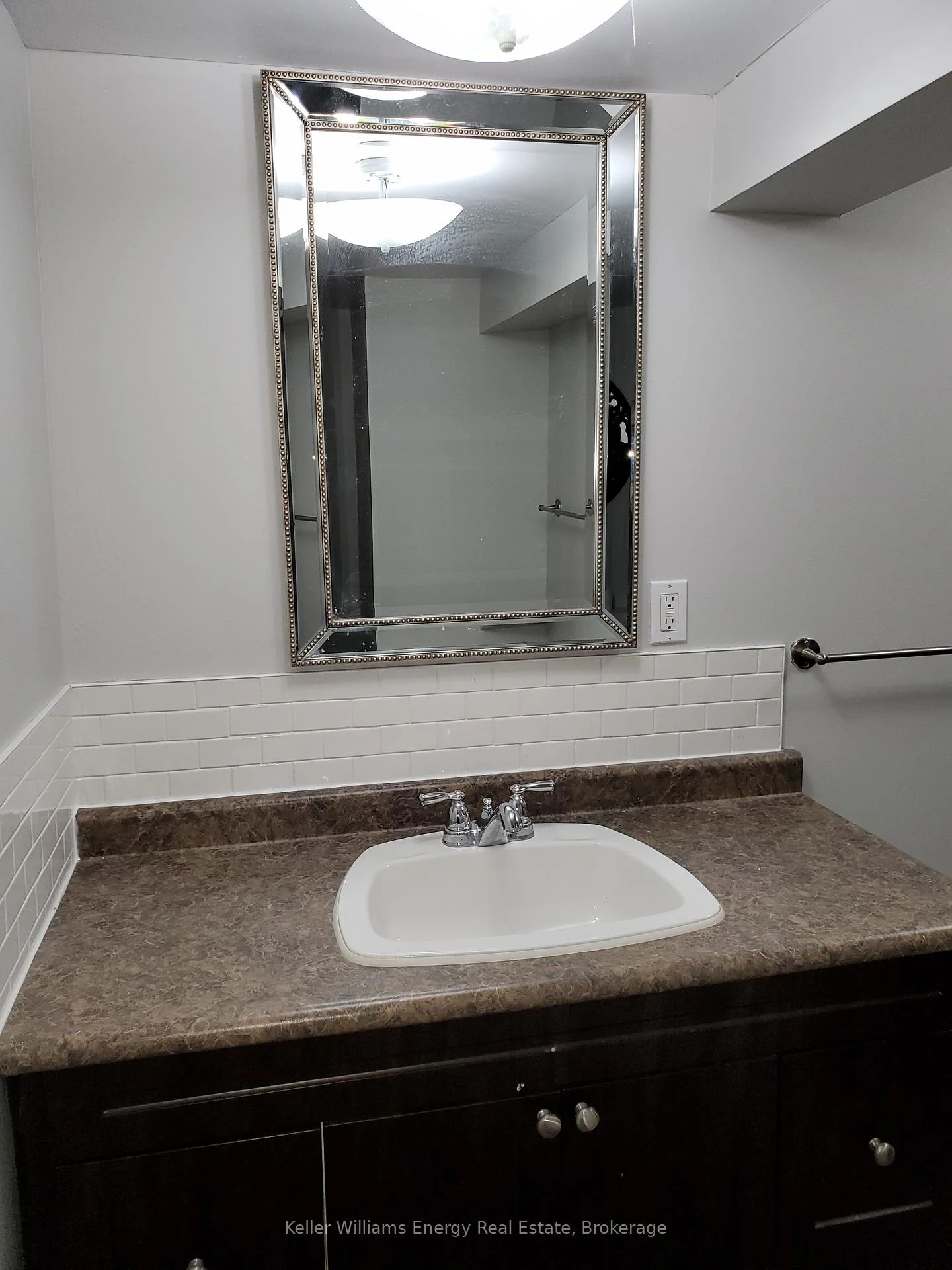 Photo 11 of Unit Lower, 1137 Norman Crescent, Oshawa, Donevan — HOMEH