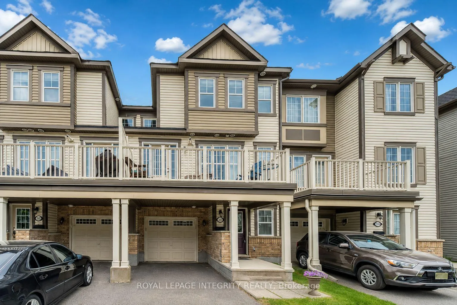 Front of 138 Grenadine Street