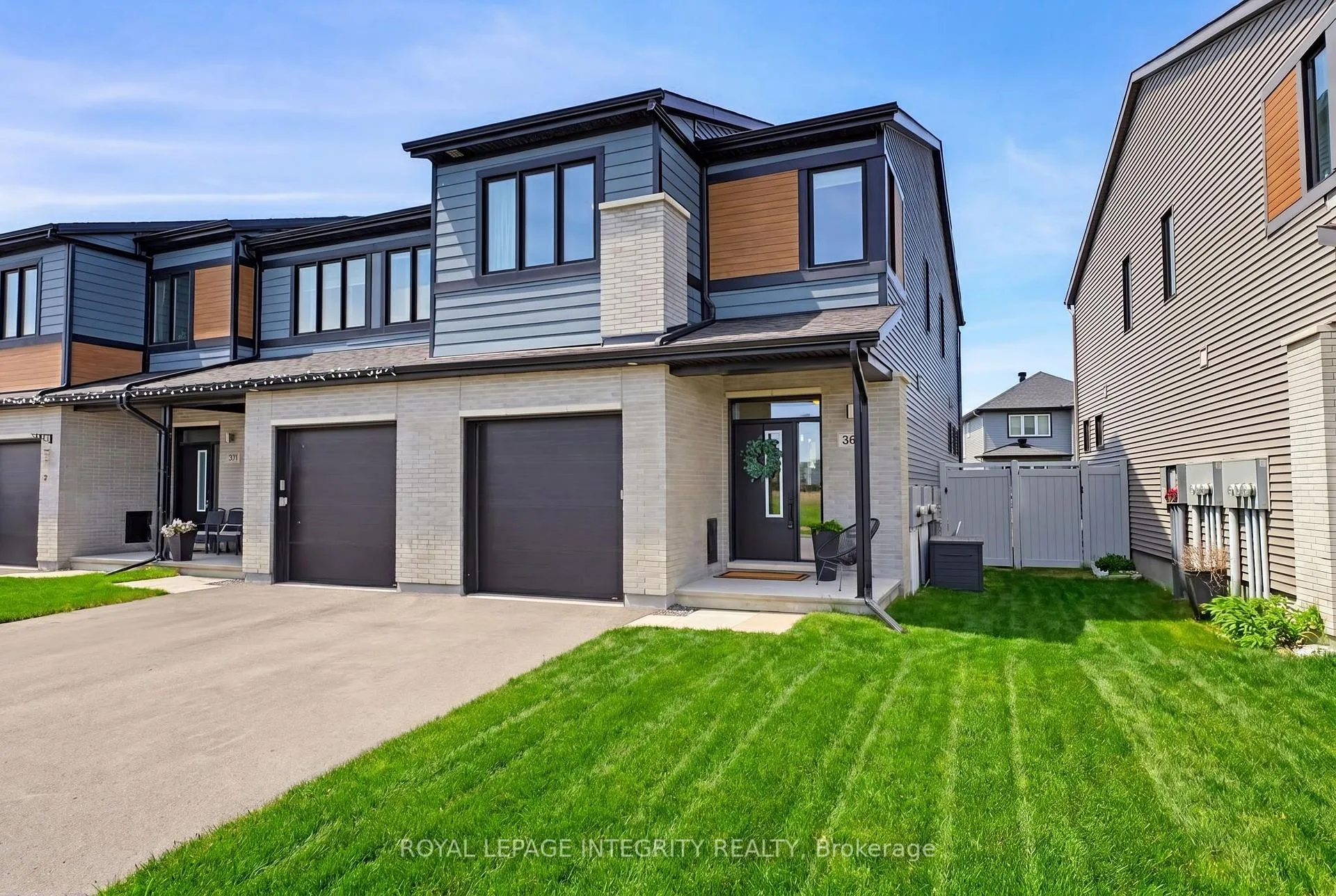 Photo 2 of 367 Cope Drive, Ottawa, Kanata - Emerald Meadows/Trailwest — HOMEH