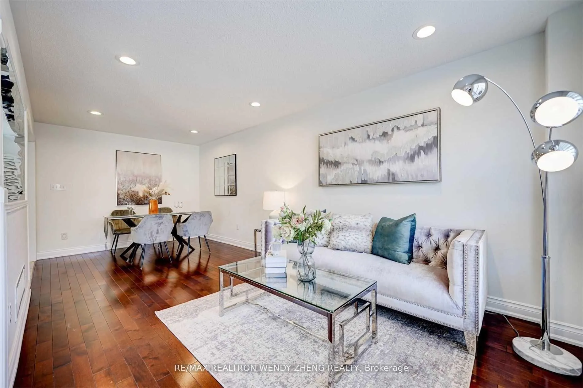 Photo 9 of 60 Warren Bradley Street, Markham, Berczy — HOMEH