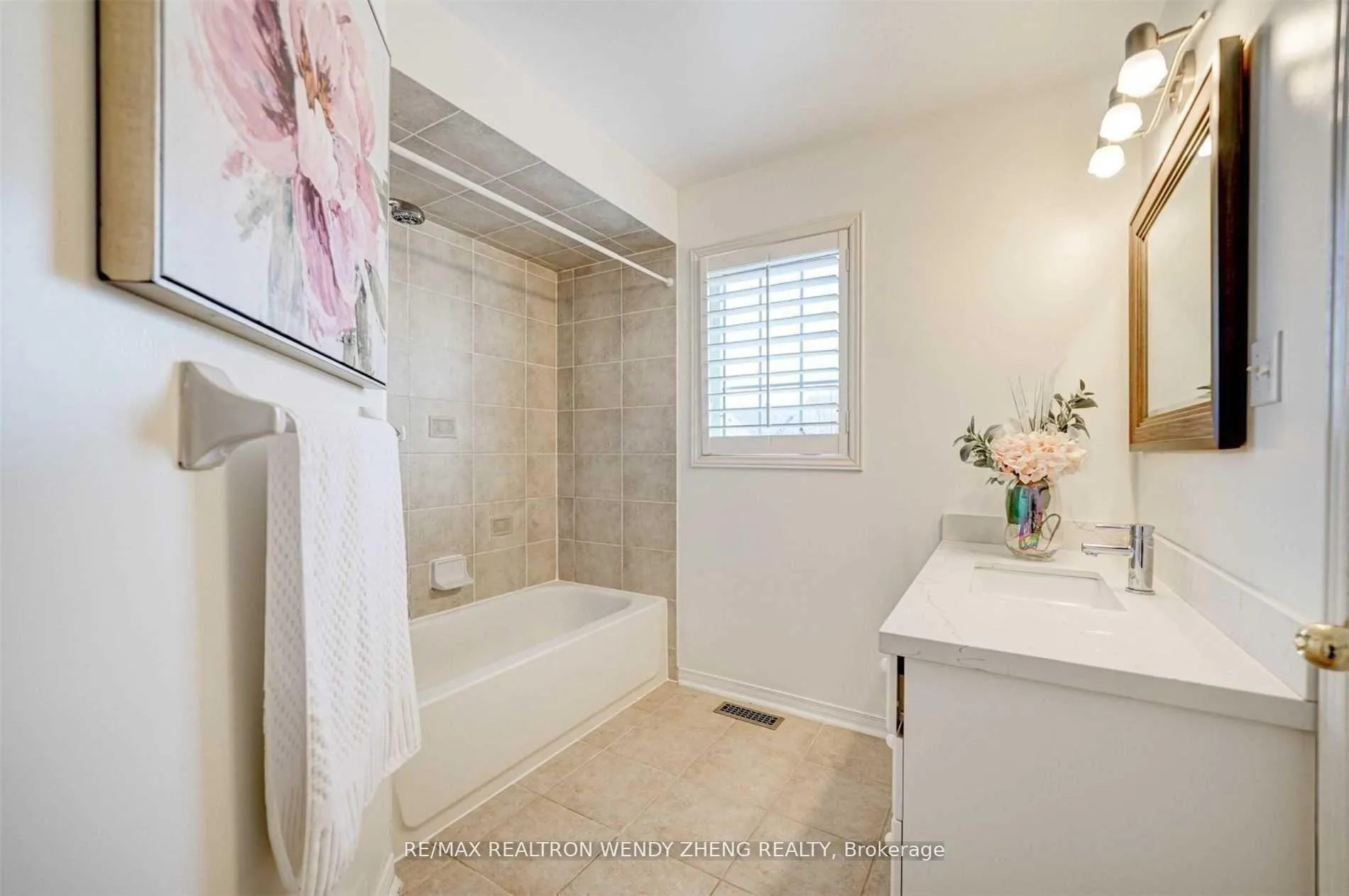 Photo 18 of 60 Warren Bradley Street, Markham, Berczy — HOMEH