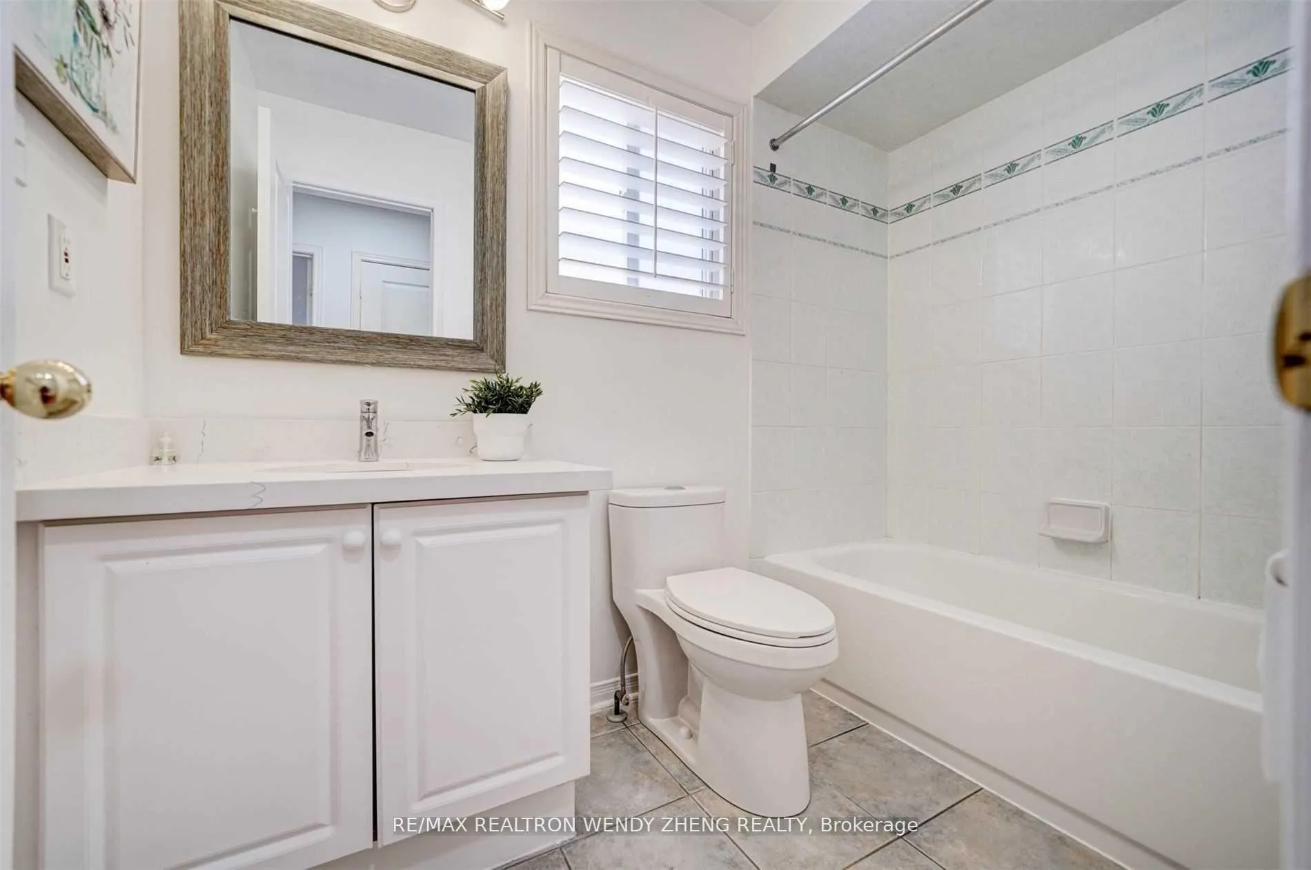 Photo 20 of 60 Warren Bradley Street, Markham, Berczy — HOMEH