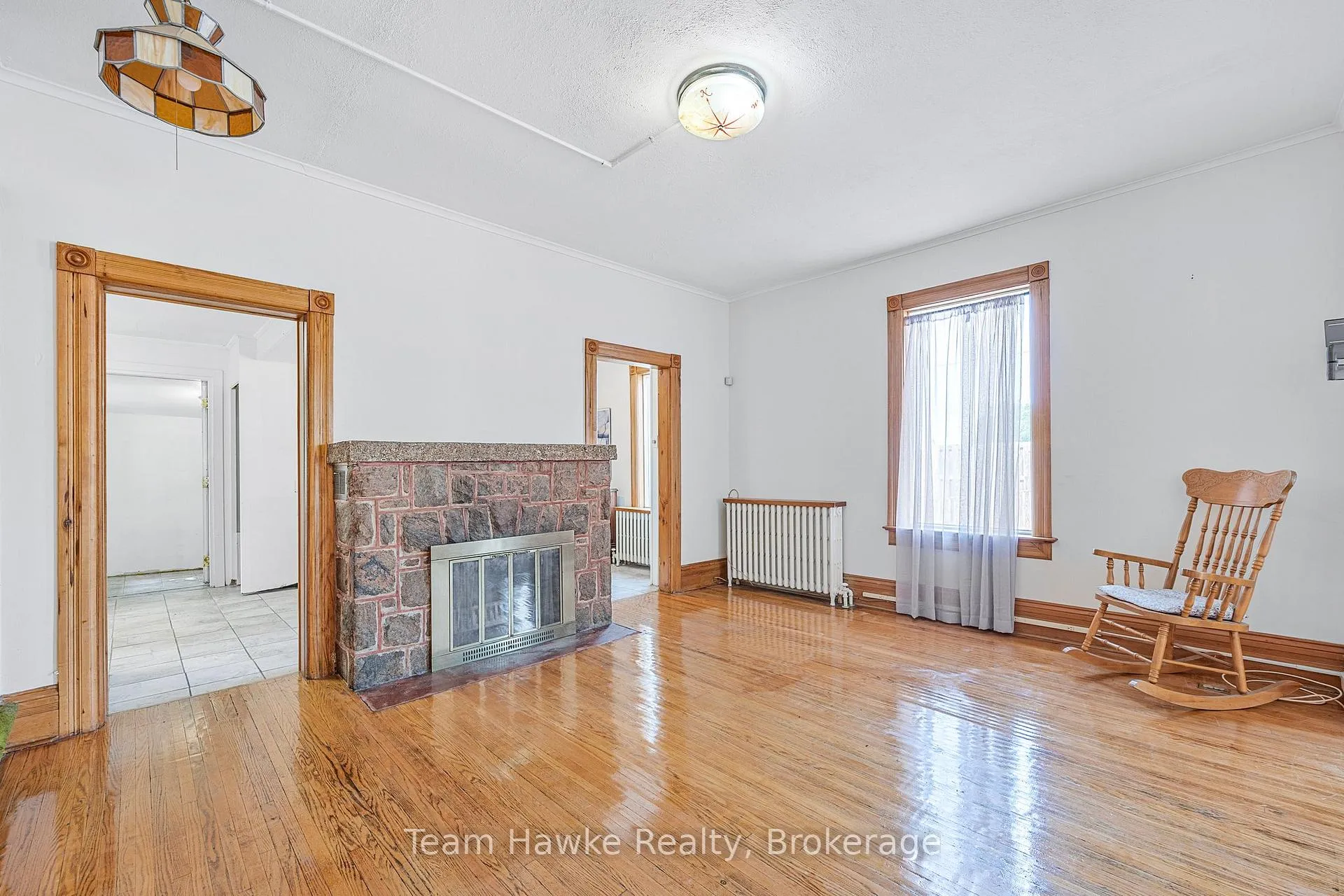 Photo 12 of 344 Midland Avenue, Midland — HOMEH