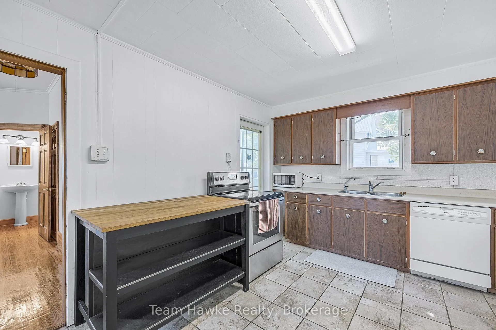Photo 19 of 344 Midland Avenue, Midland — HOMEH