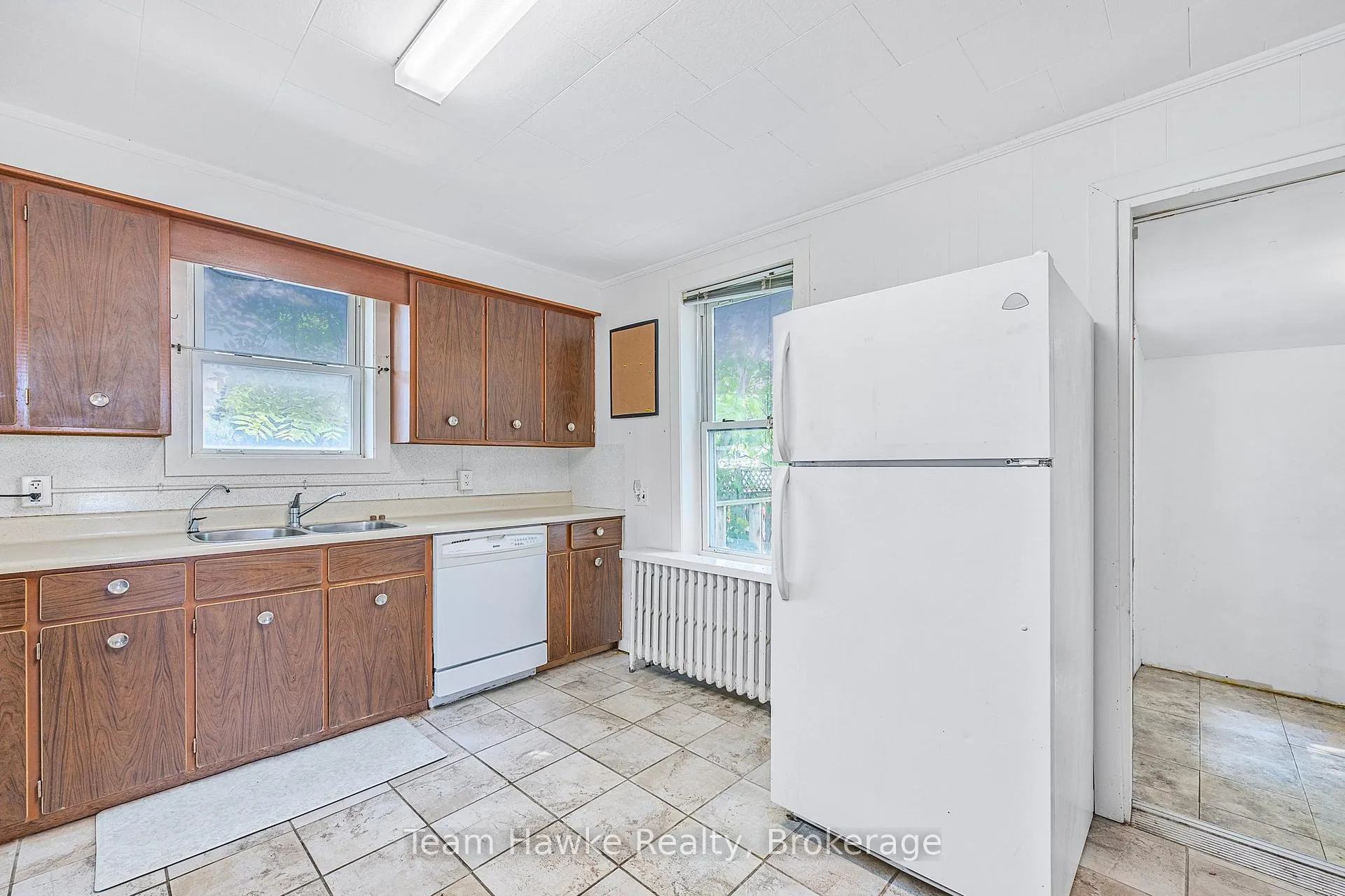 Photo 20 of 344 Midland Avenue, Midland — HOMEH