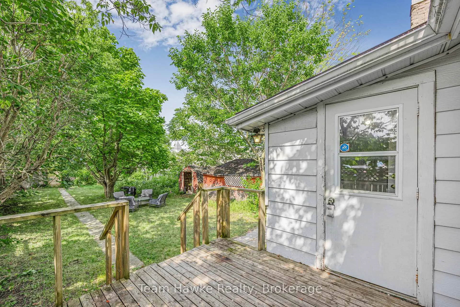 Photo 34 of 344 Midland Avenue, Midland — HOMEH