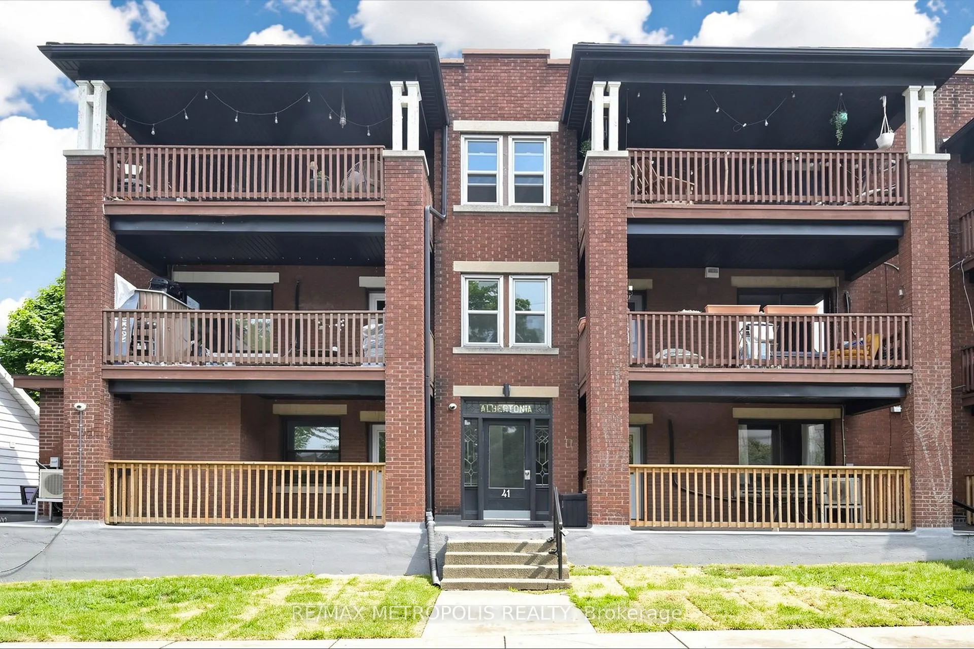 Photo 2 of Unit 2, 41 Albert Street, Hamilton, Blakeley — HOMEH