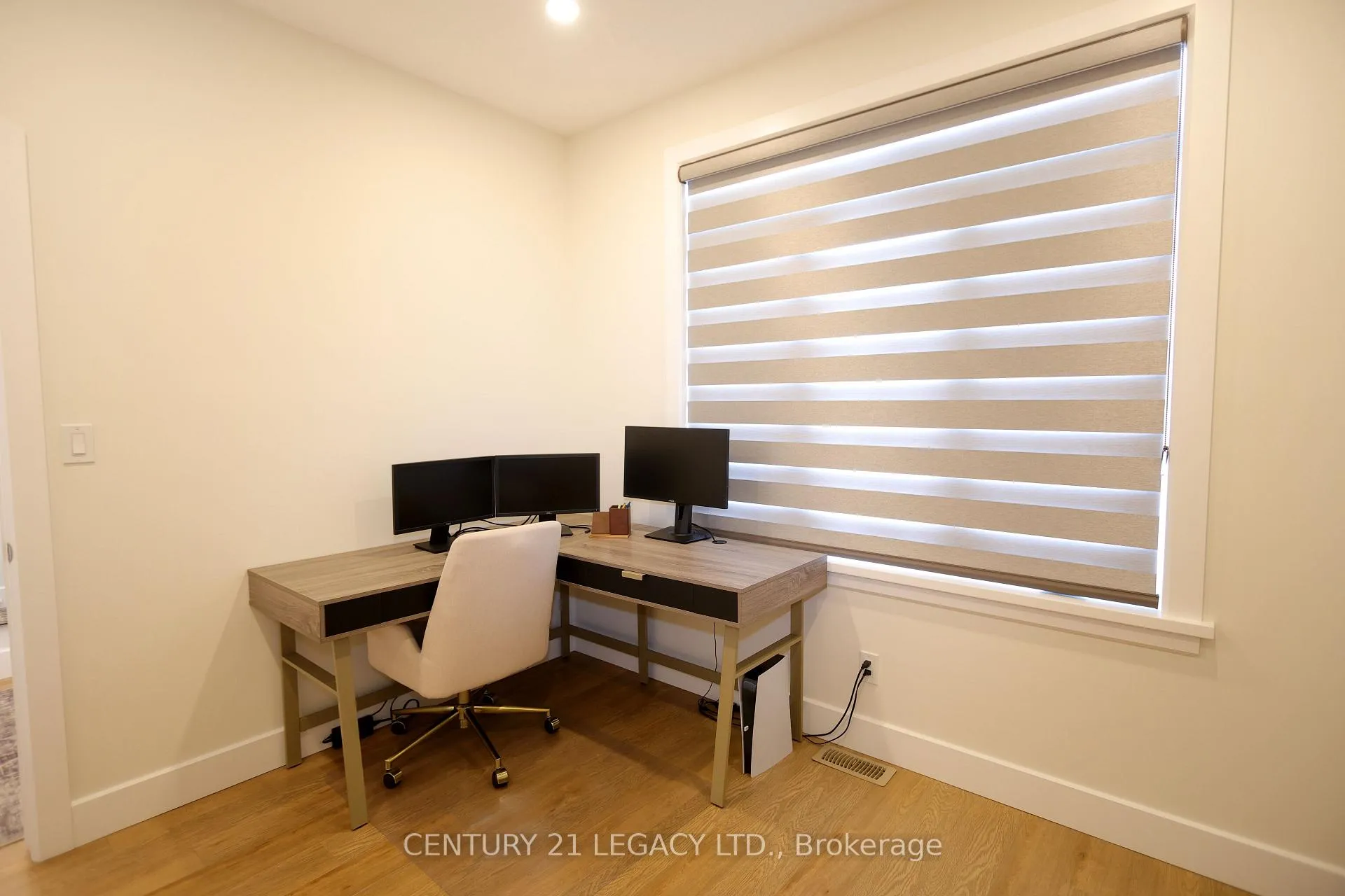 Photo 24 of 675 Winchester Avenue S, North Perth, Elma — HOMEH