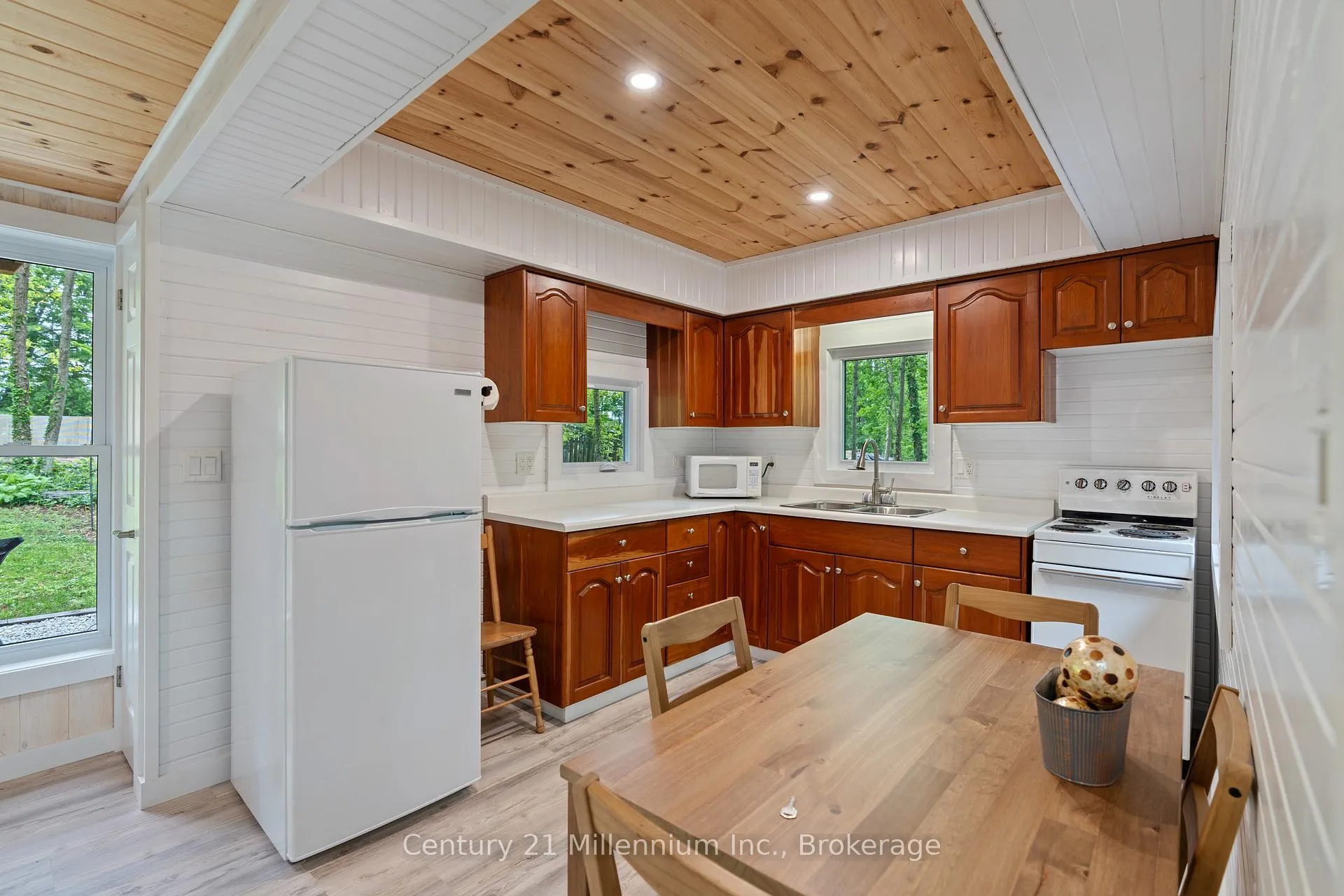 Photo 14 of 67 Chapel Crescent, South Bruce Peninsula — HOMEH