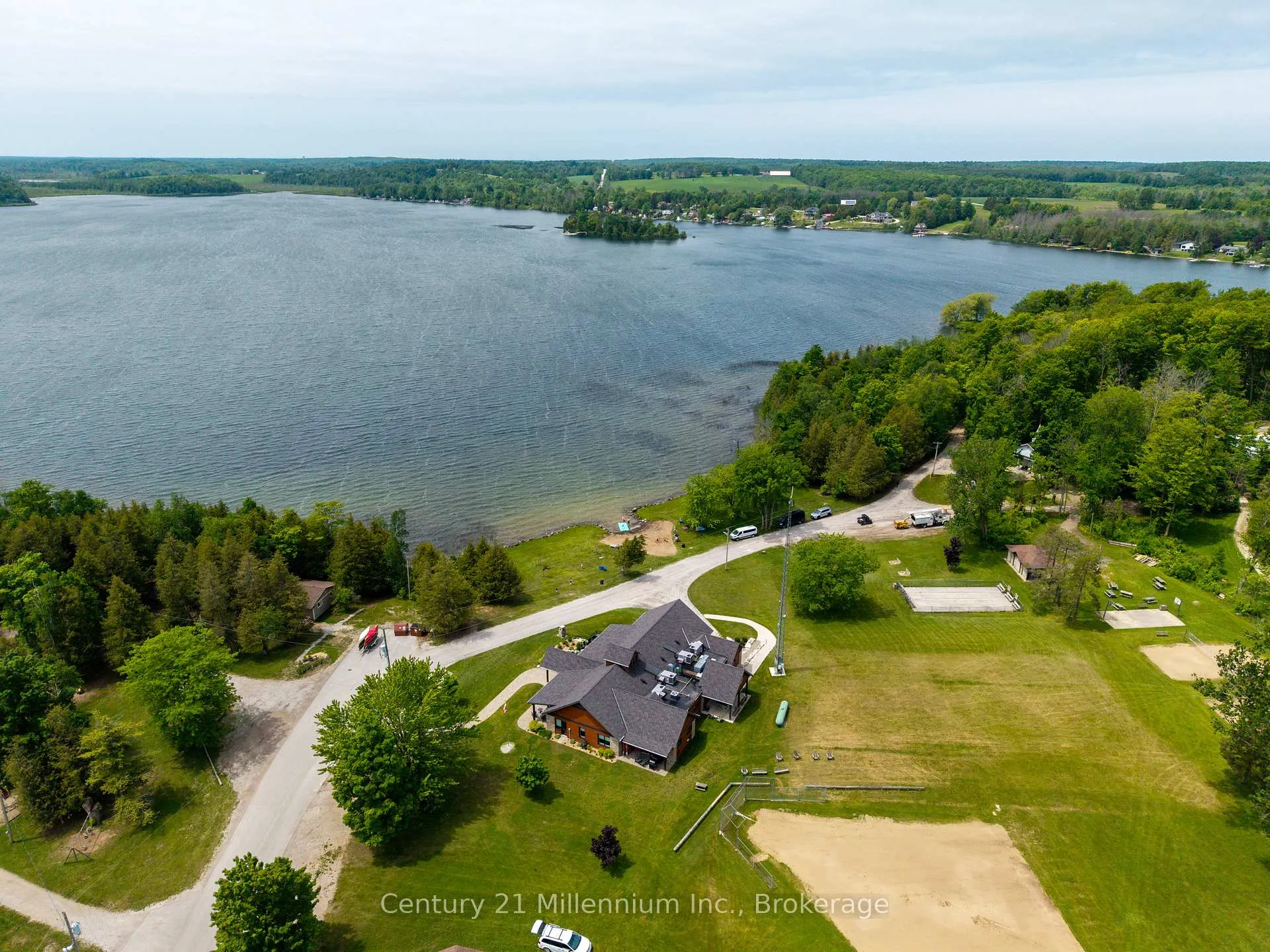 Photo 30 of 67 Chapel Crescent, South Bruce Peninsula — HOMEH