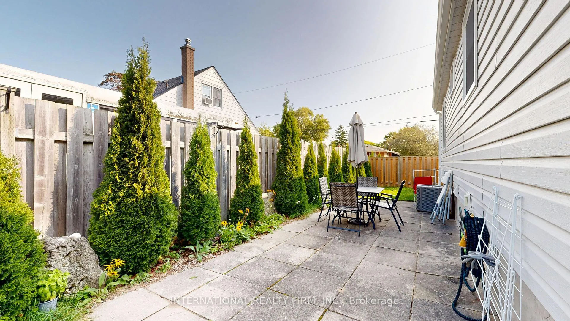 Photo 5 of 446 Harden Crescent, Cobourg — HOMEH