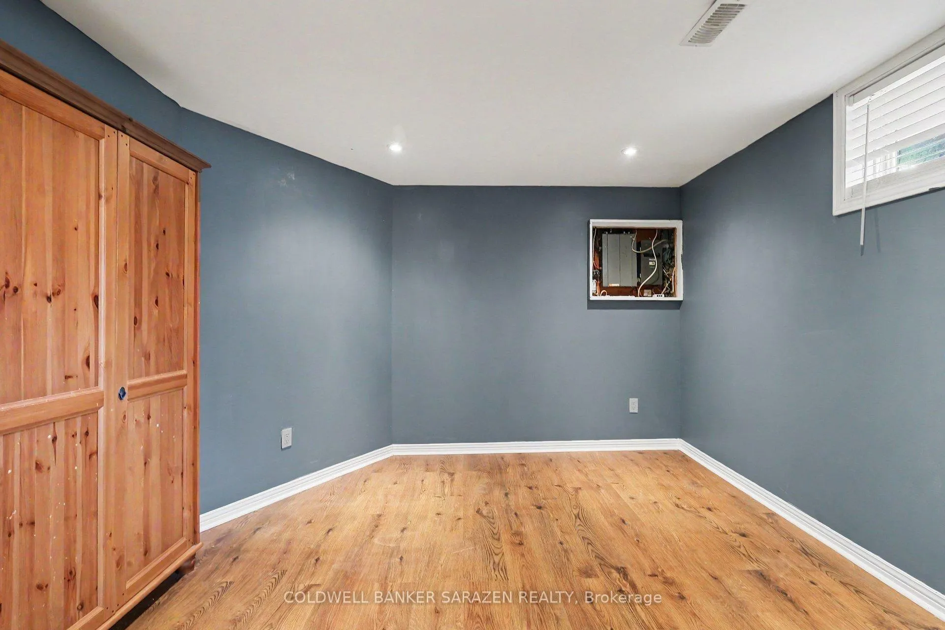 Photo 20 of 34 Downsview Crescent, Ottawa, Tanglewood — HOMEH
