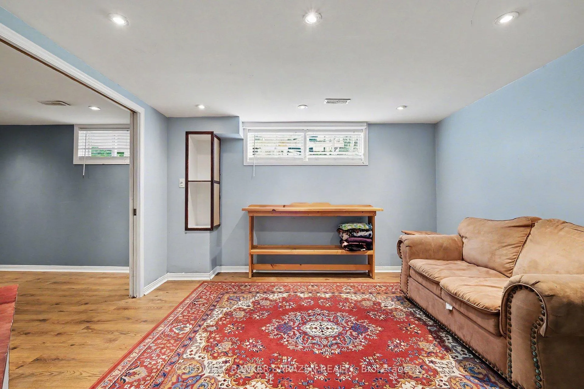 Photo 21 of 34 Downsview Crescent, Ottawa, Tanglewood — HOMEH