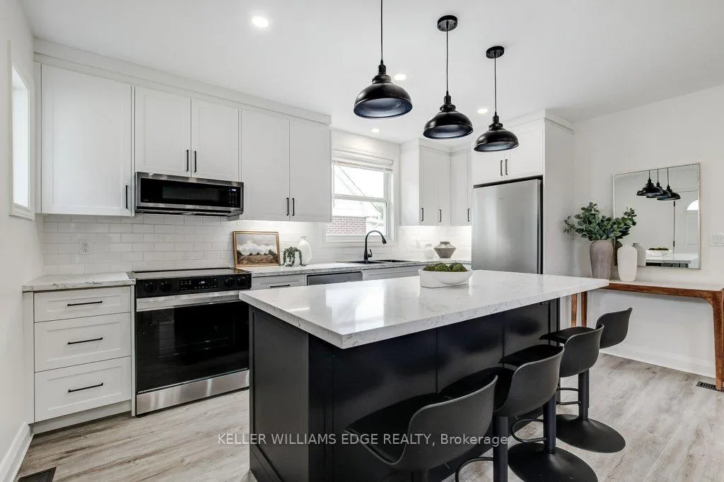 Photo 2 of 202 Erindale Avenue, Hamilton, Rosedale — HOMEH