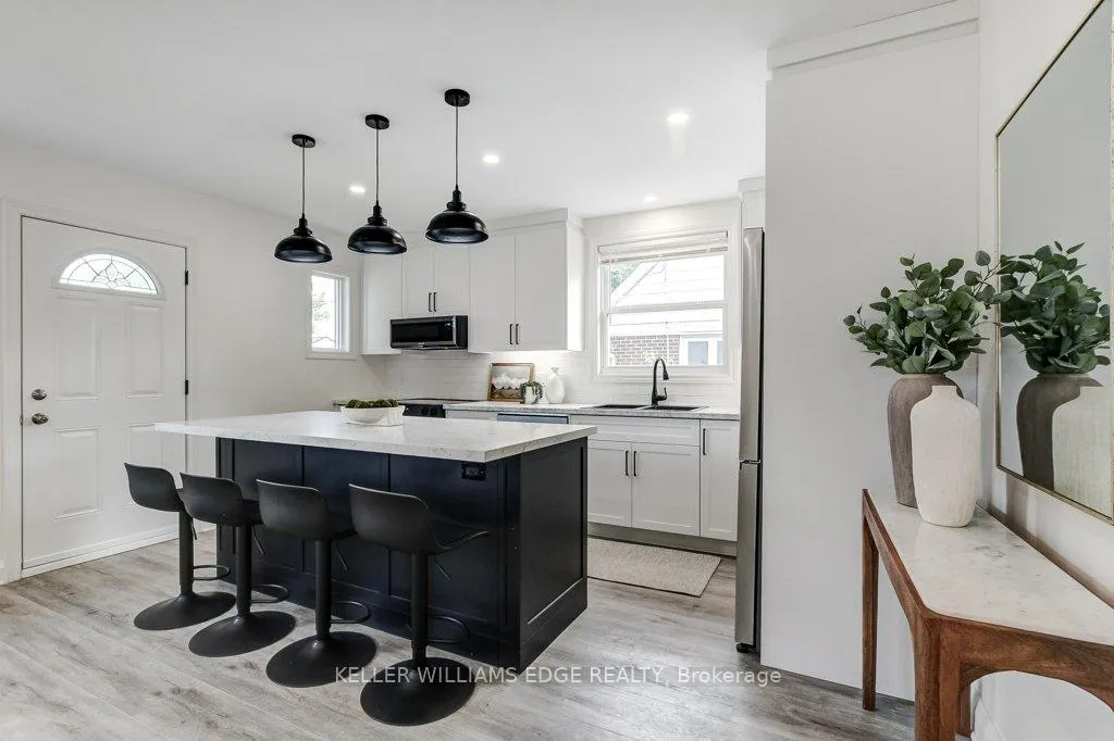 Photo 5 of 202 Erindale Avenue, Hamilton, Rosedale — HOMEH