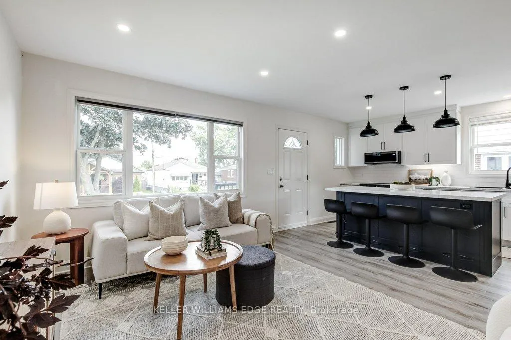 Photo 12 of 202 Erindale Avenue, Hamilton, Rosedale — HOMEH