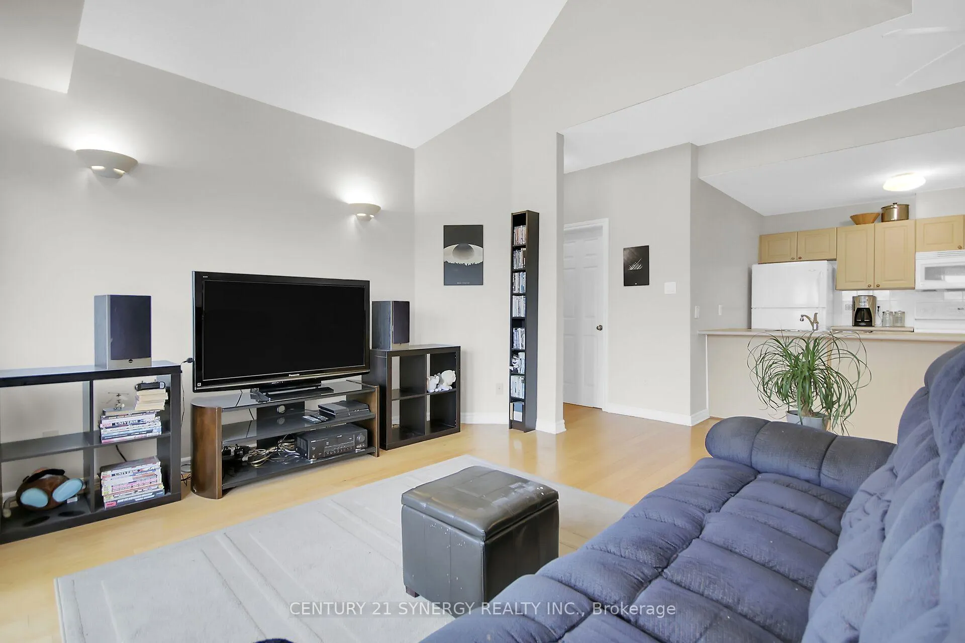 Photo 9 of Unit C, 145 Oldfield Street, Ottawa, Barrhaven East — HOMEH