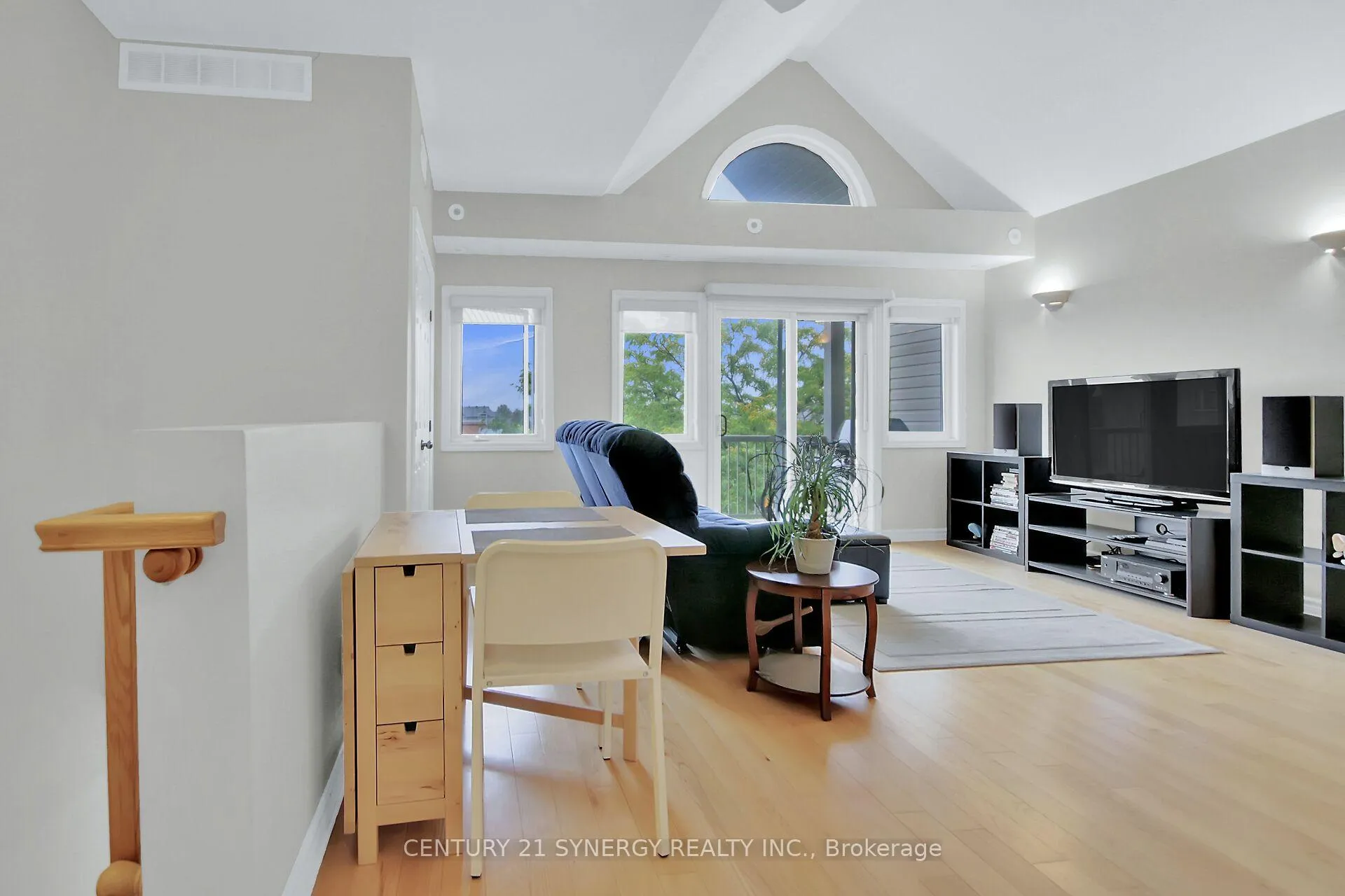 Photo 13 of Unit C, 145 Oldfield Street, Ottawa, Barrhaven East — HOMEH