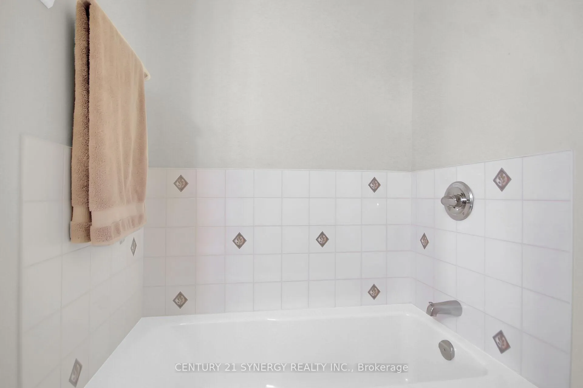 Photo 25 of Unit C, 145 Oldfield Street, Ottawa, Barrhaven East — HOMEH