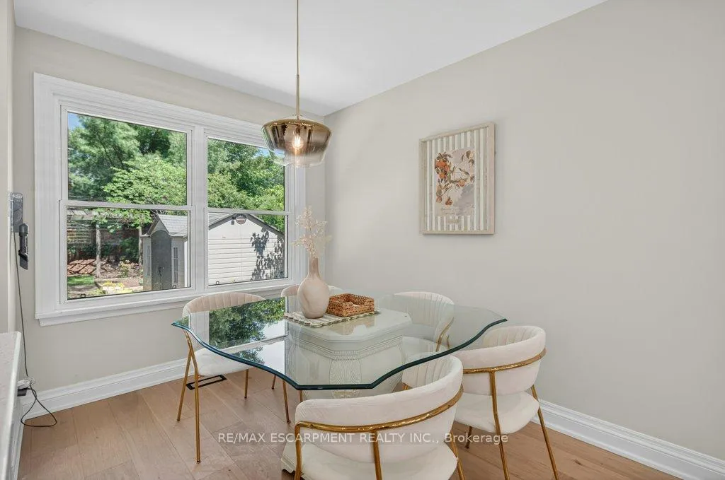 Photo 5 of 603 Cornick Drive, Burlington, Brant — HOMEH