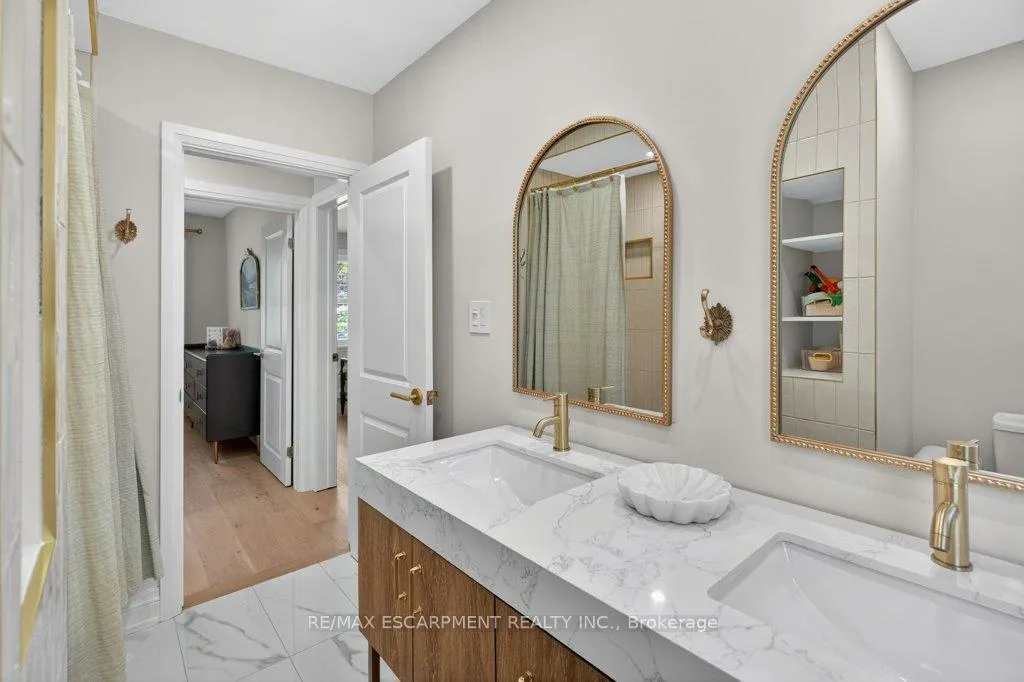 Photo 14 of 603 Cornick Drive, Burlington, Brant — HOMEH