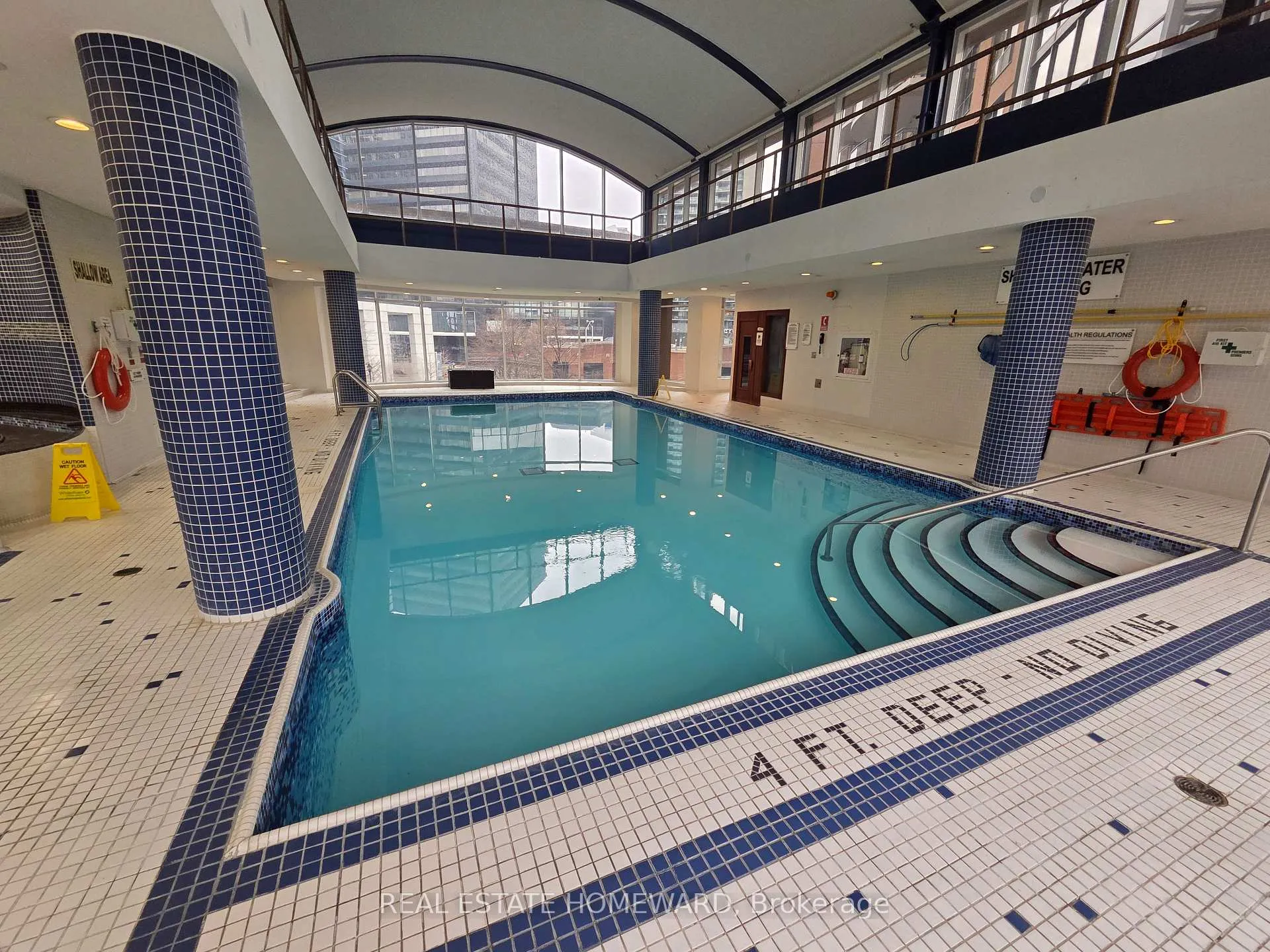 Photo 16 of Unit 402, 23 Sheppard Avenue E, North York, Willowdale East — HOMEH
